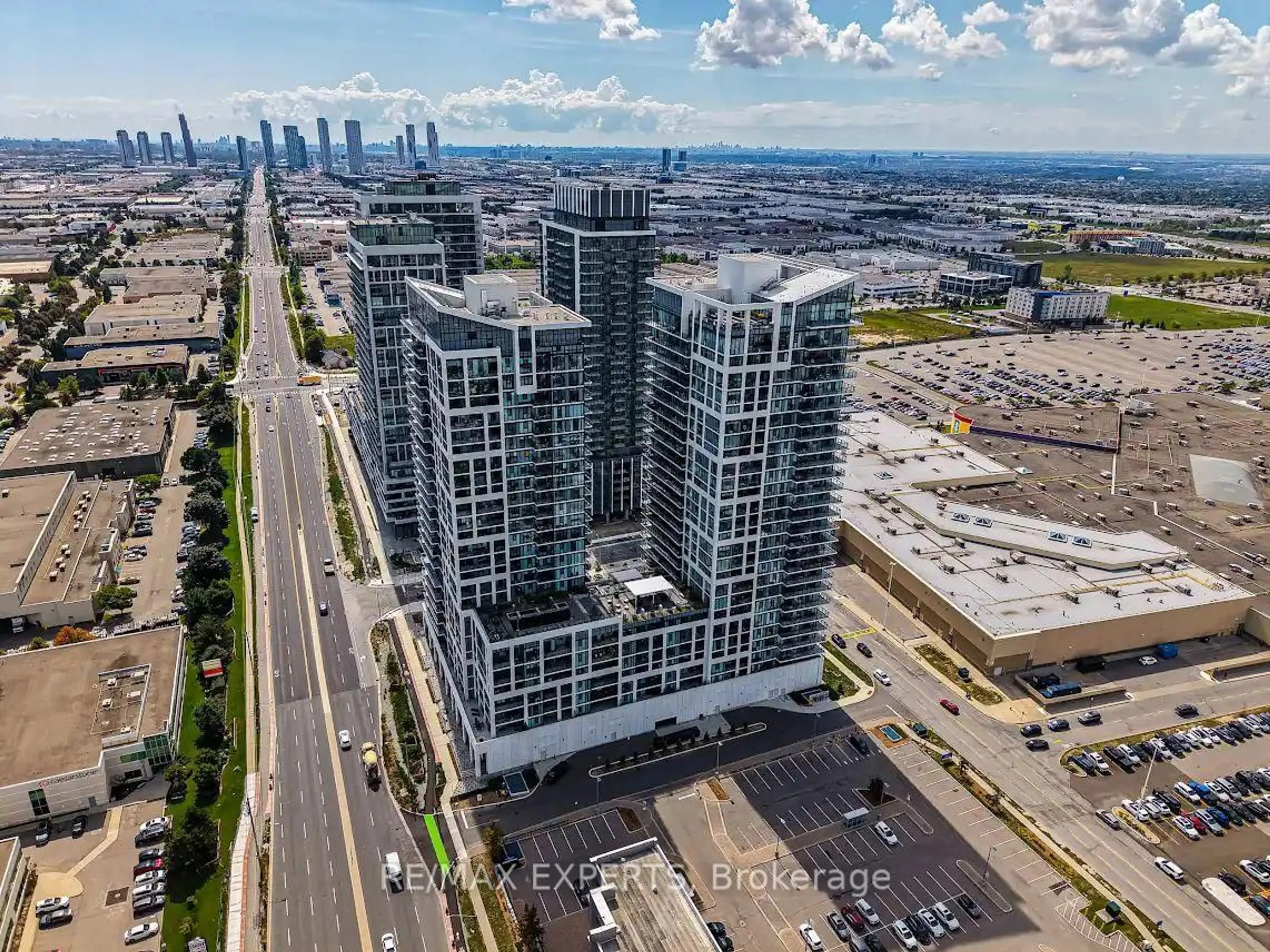 A pic from outside/outdoor area/front of a property/back of a property/a pic from drone, city buildings view from balcony for 9000 Jane St #221, Vaughan Ontario L4K 0M6