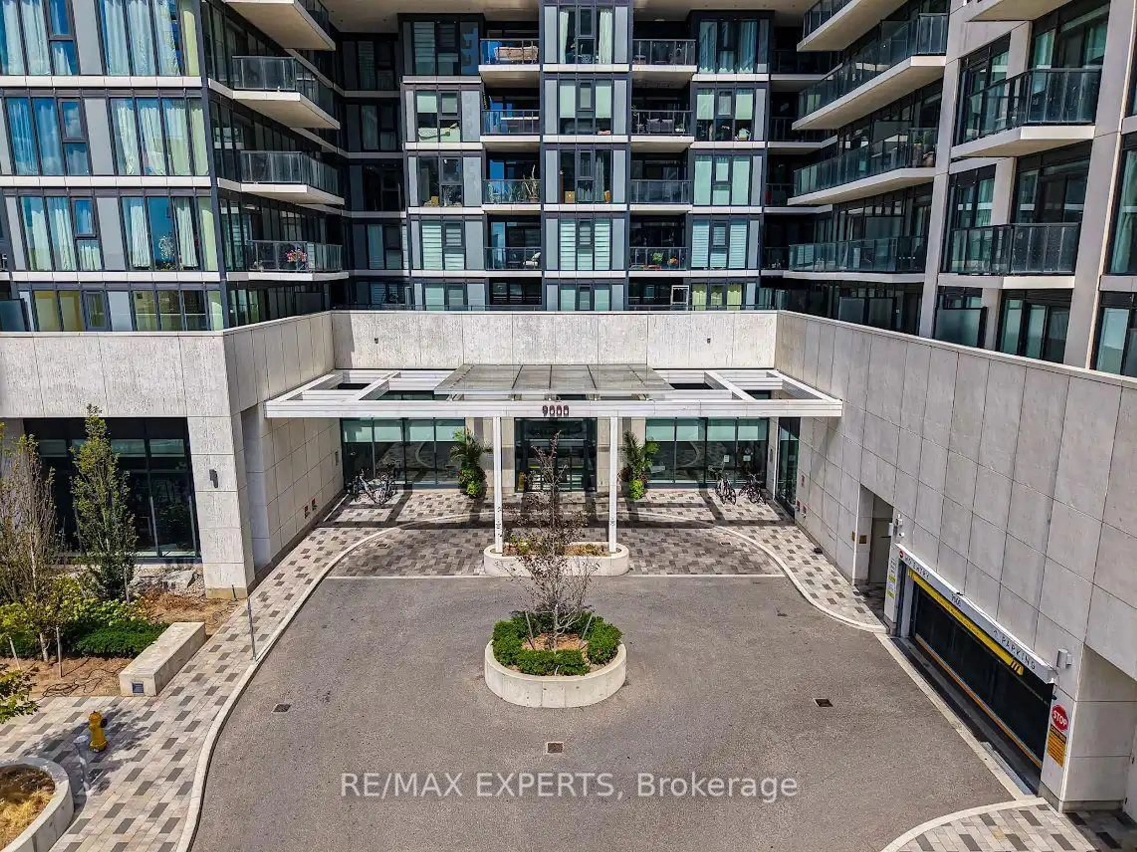 A pic from outside/outdoor area/front of a property/back of a property/a pic from drone, city buildings view from balcony for 9000 Jane St #221, Vaughan Ontario L4K 0M6