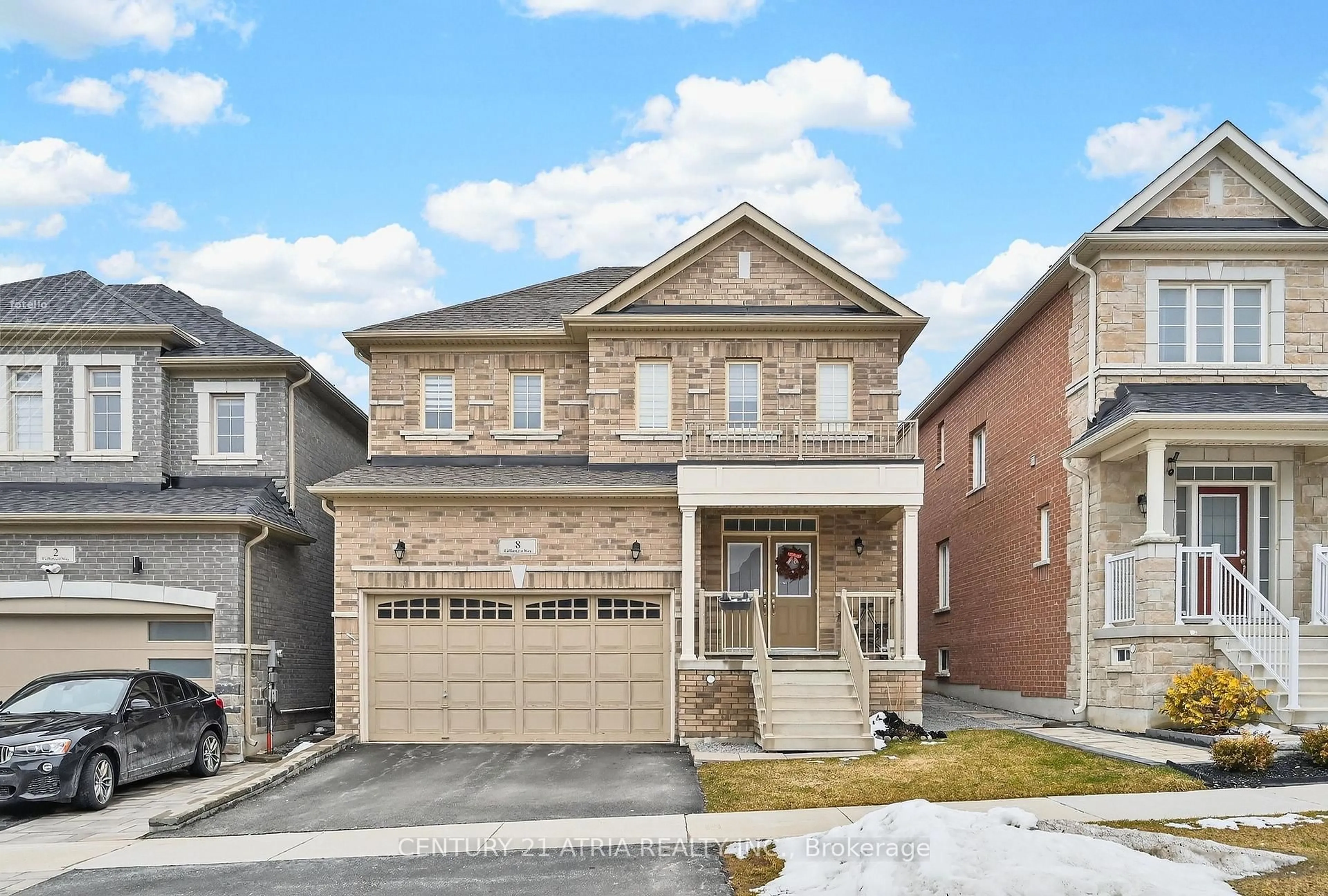 Home with brick exterior material, street for 8 Fallharvest Way, Whitchurch-Stouffville Ontario L4A 4V8