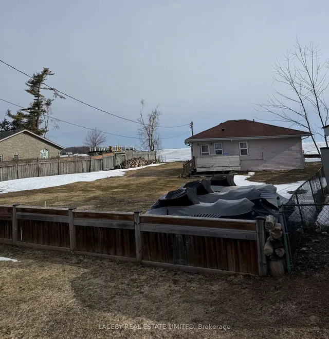 2571 Leonard St, Innisfil 2