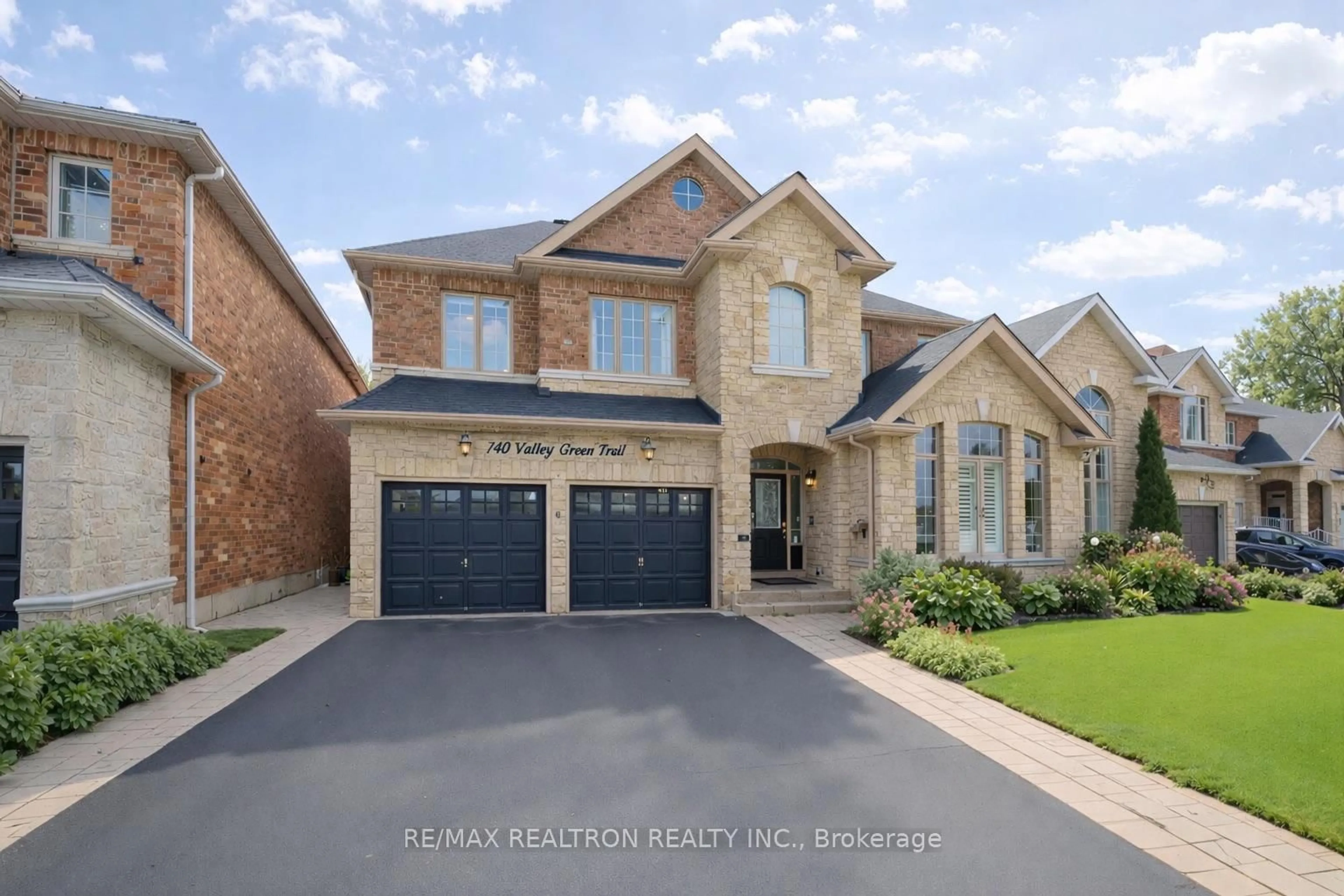 Home with brick exterior material, street for 740 Valley Green Tr, Newmarket Ontario L3X 2V7