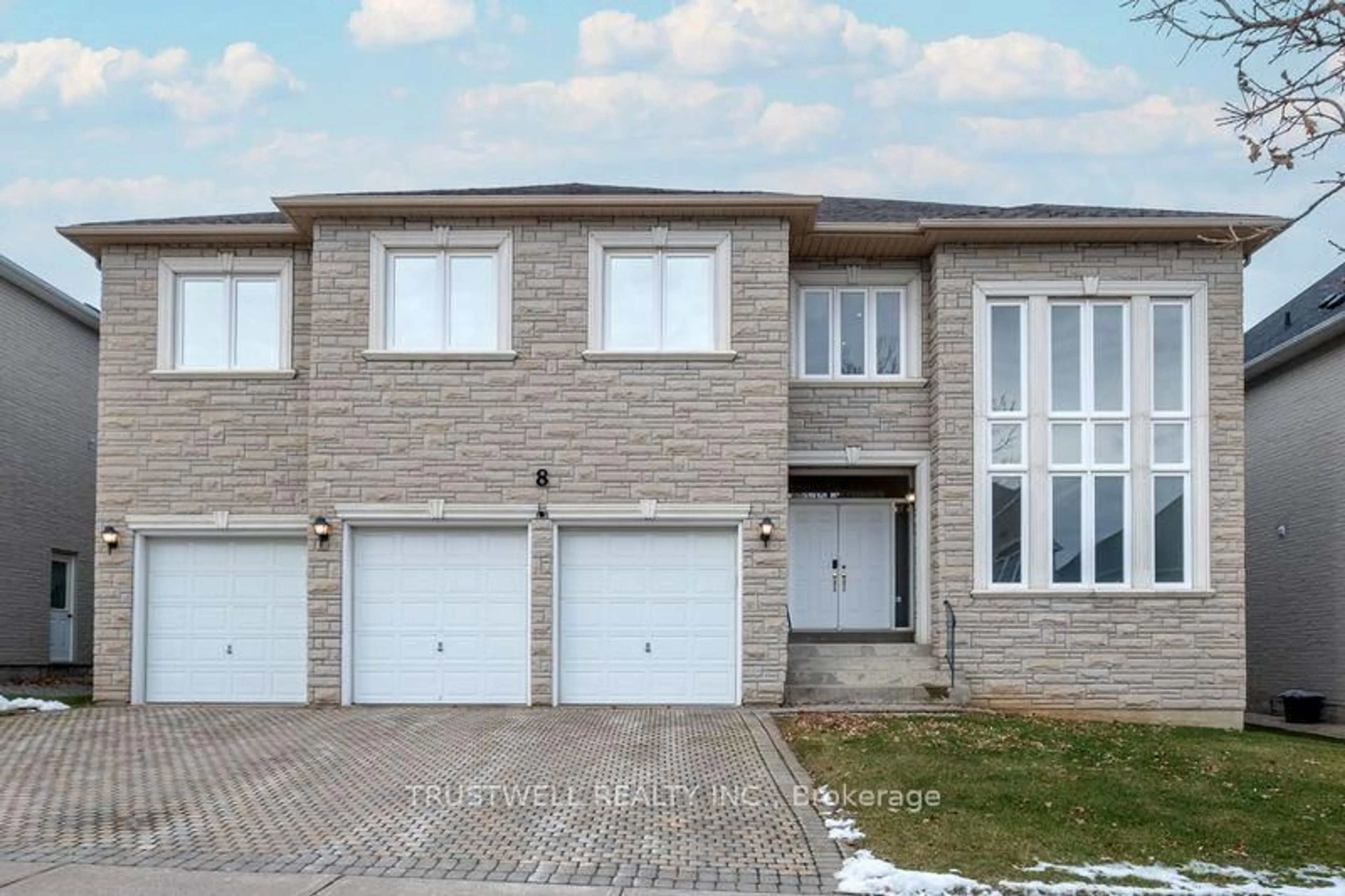 Home with brick exterior material, street for 8 Ridgley Crt, Richmond Hill Ontario L4B 4N3
