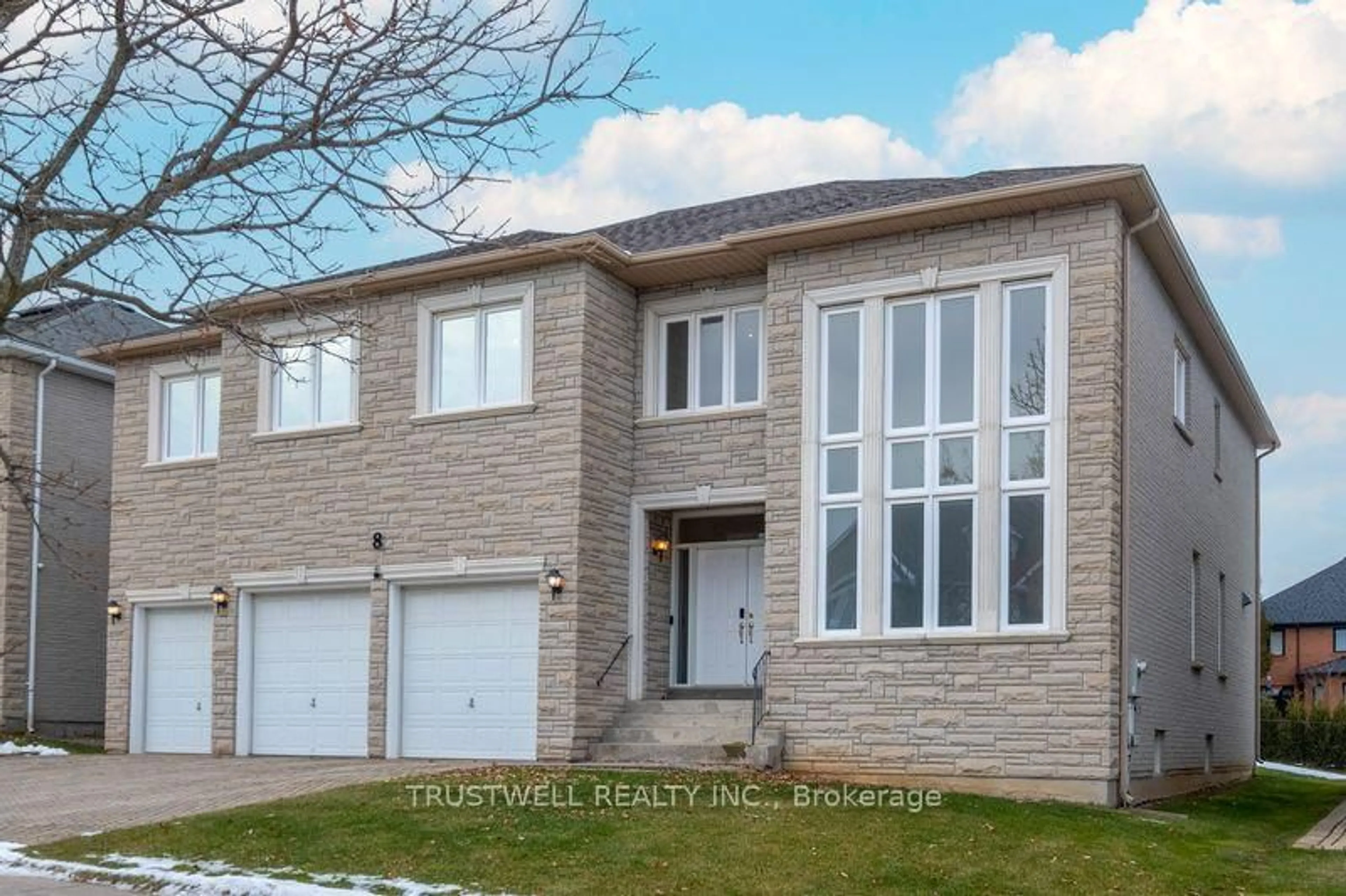 Home with brick exterior material, street for 8 Ridgley Crt, Richmond Hill Ontario L4B 4N3
