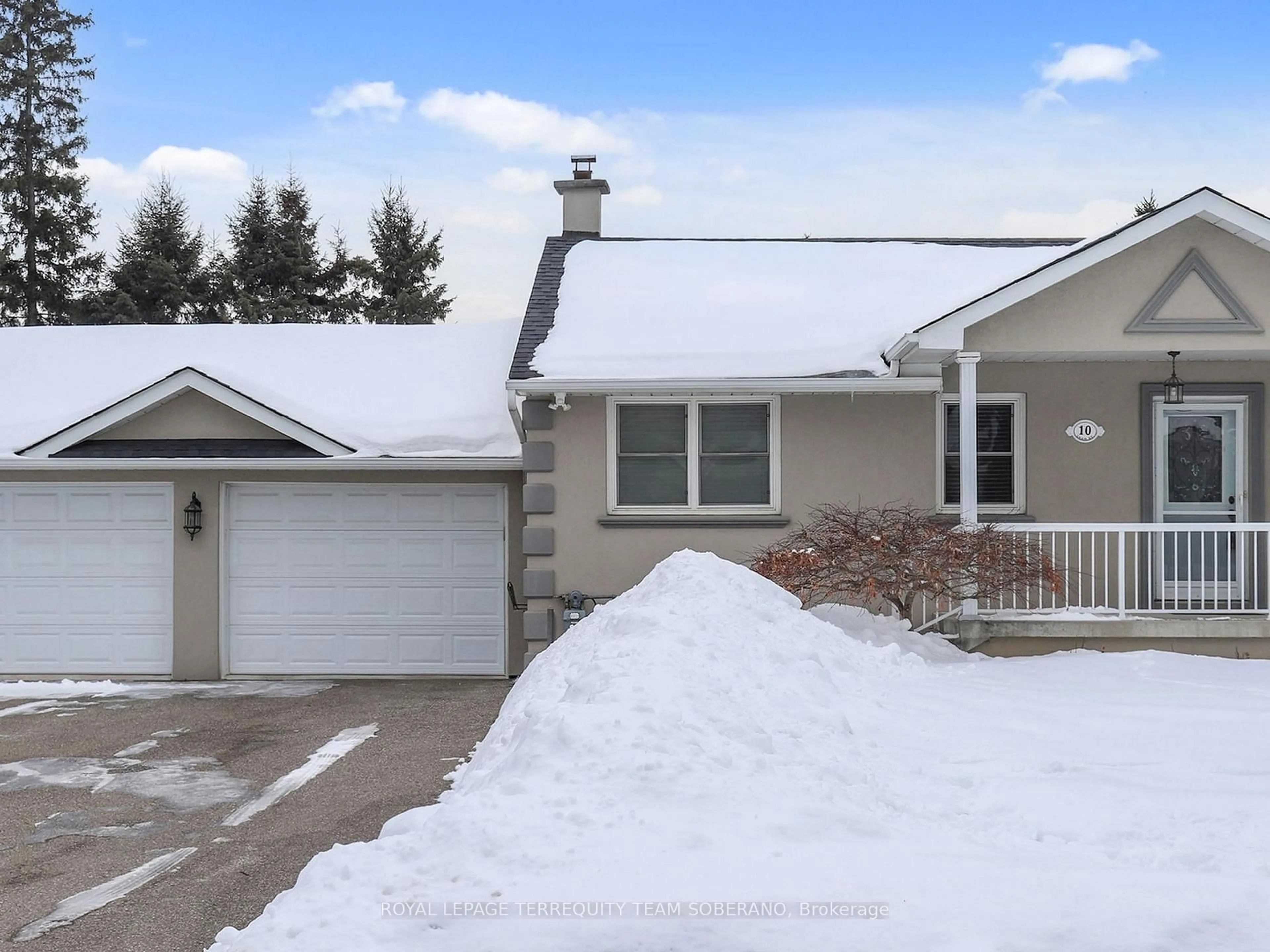 Home with vinyl exterior material, street for 10 Gram St, Vaughan Ontario L6A 3Z2