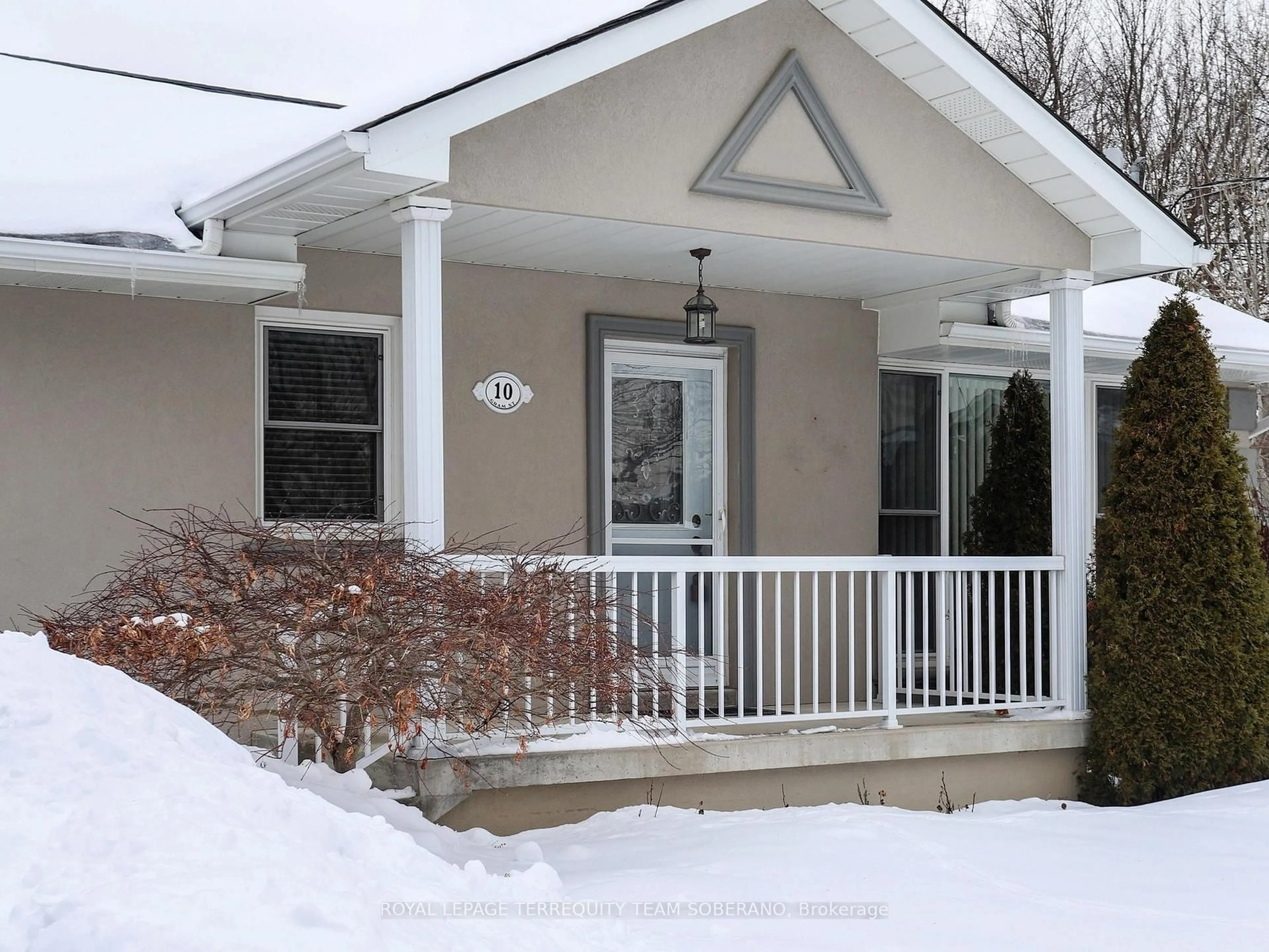 Home with vinyl exterior material, street for 10 Gram St, Vaughan Ontario L6A 3Z2