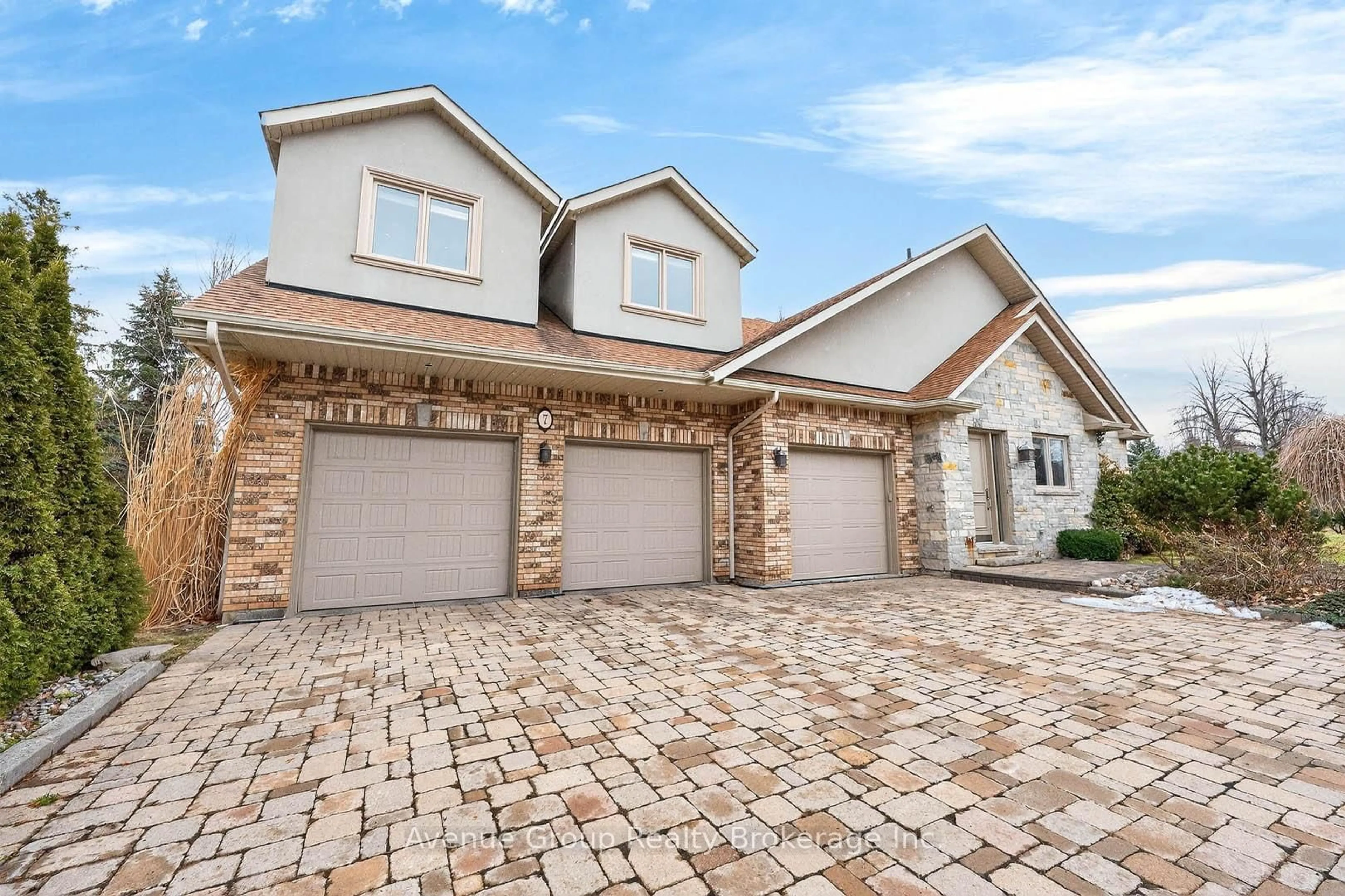 Home with brick exterior material, street for 7 Longview Cres, Vaughan Ontario L4H 1A7
