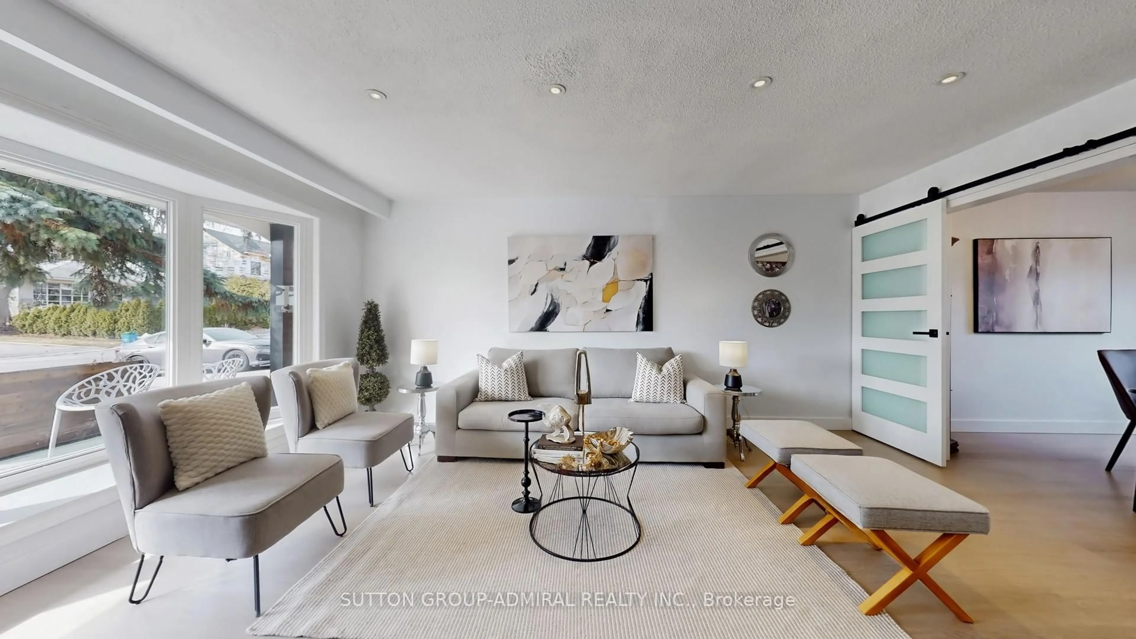 Living room with furniture, unknown for 7 Knotty Pine Tr, Markham Ontario L3T 3W5