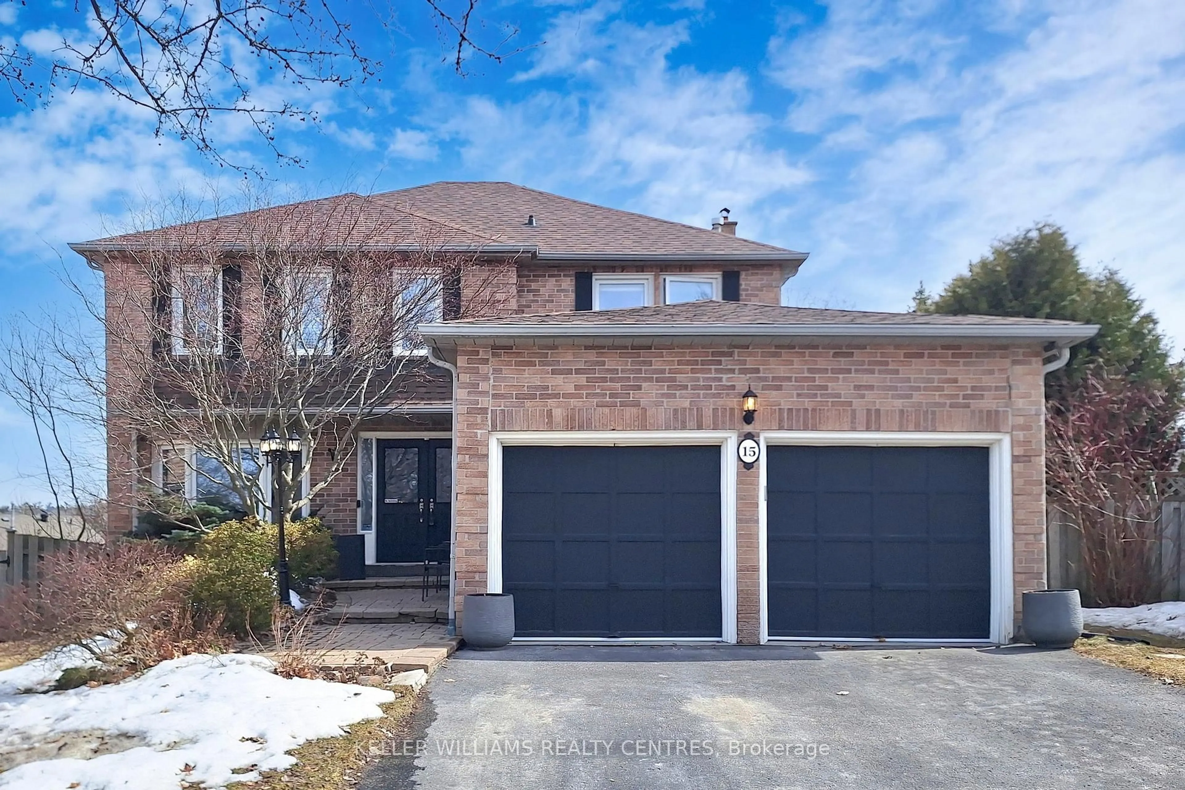 Home with brick exterior material, street for 15 Beatty Cres, Aurora Ontario L4G 5V2