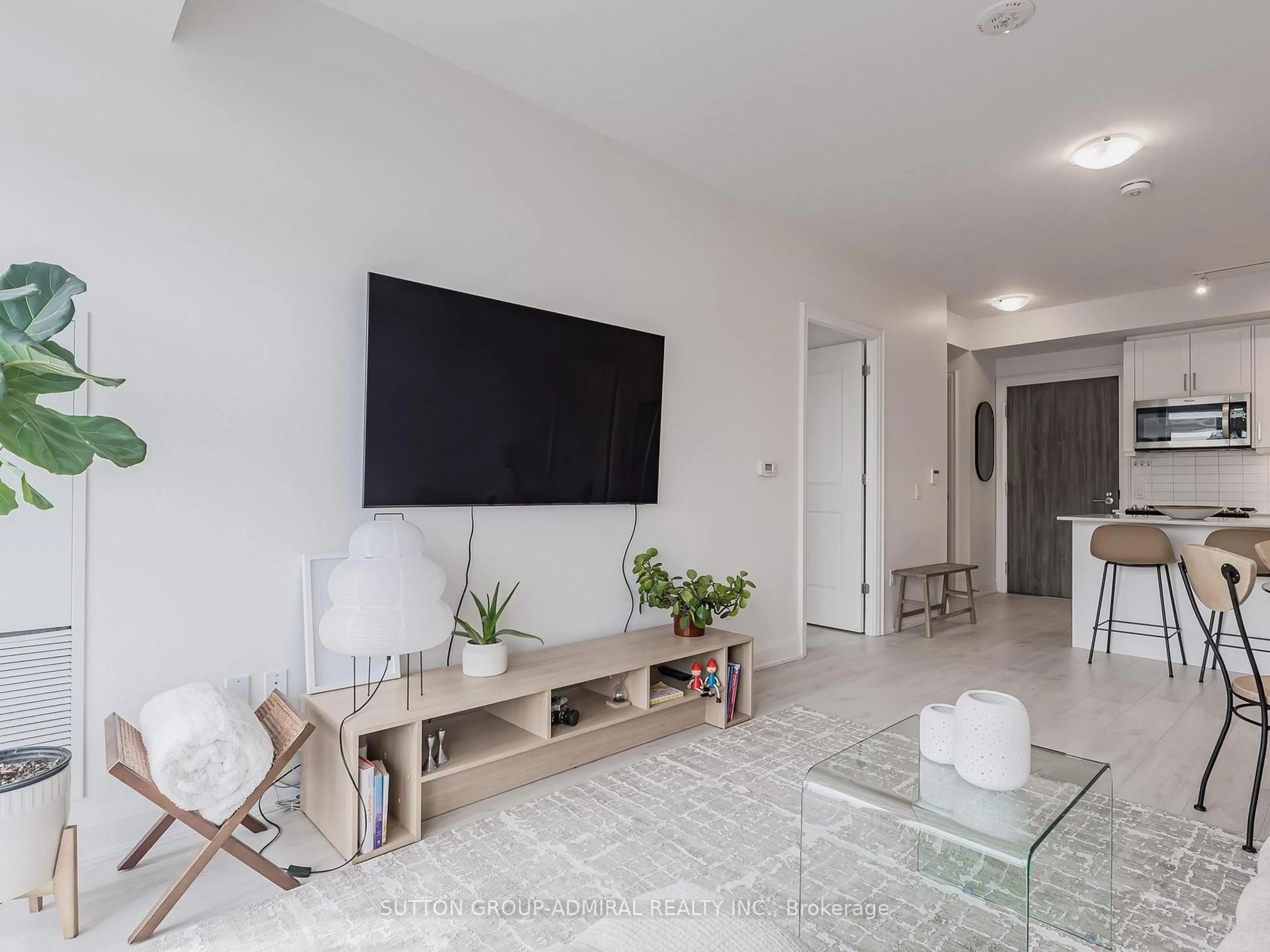 Living room with furniture, unknown for 20 Gatineau Dr #706, Vaughan Ontario L4J 0L2