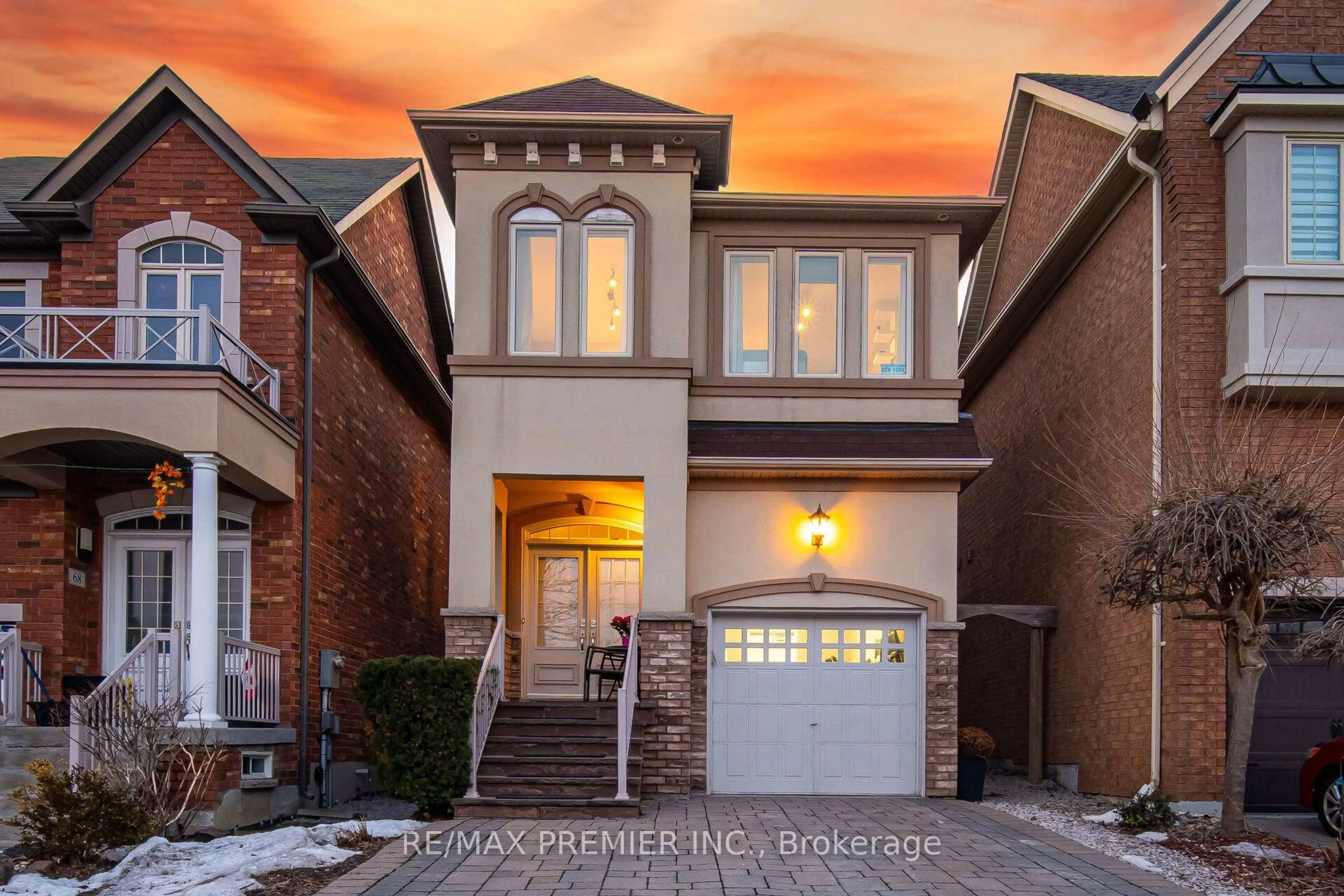 Home with brick exterior material, street for 70 Torah Gate, Vaughan Ontario L6A 0H3