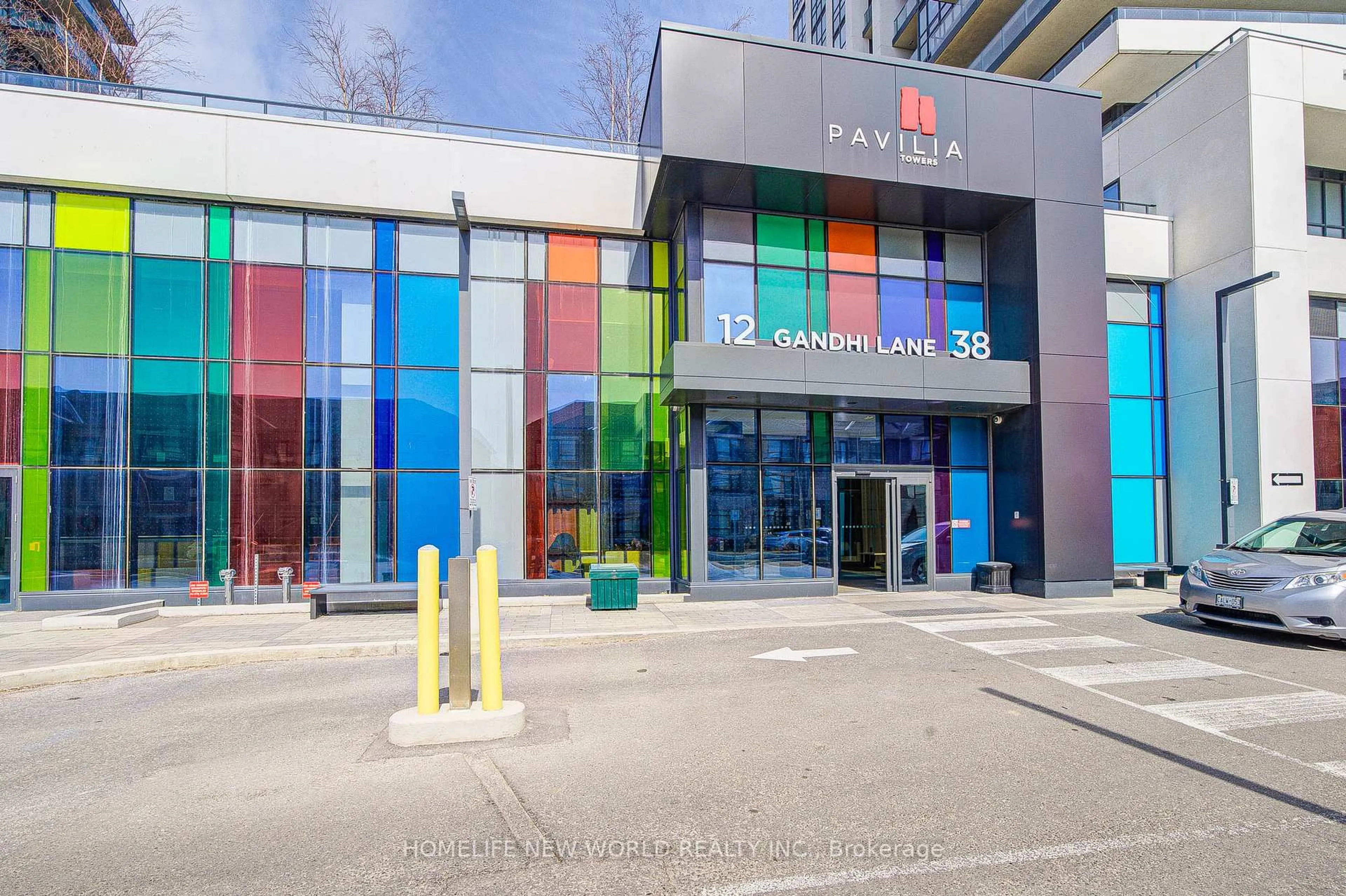 Indoor foyer for 12 Gandhi Lane #1101, Markham Ontario L3T 0G8