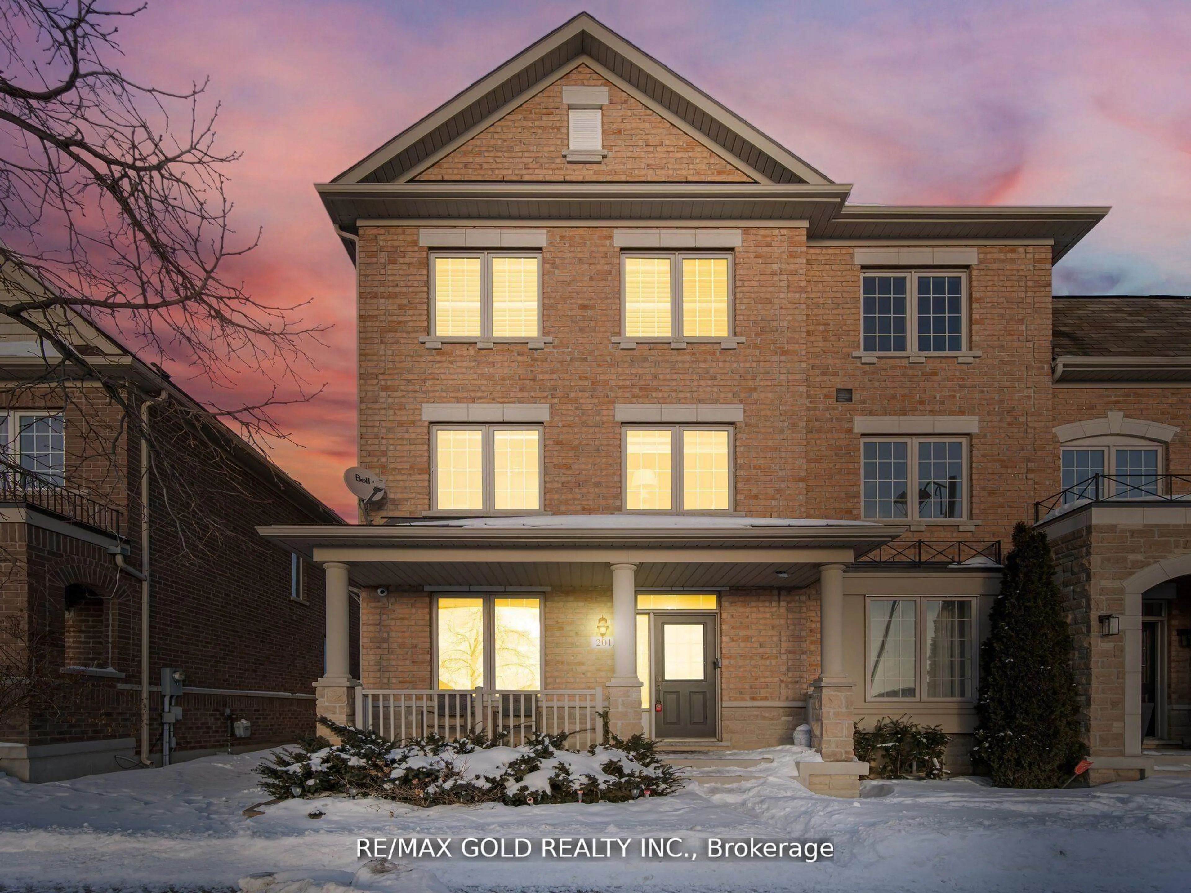 Home with brick exterior material, building for 201 Barons St, Vaughan Ontario L4H 3Y8
