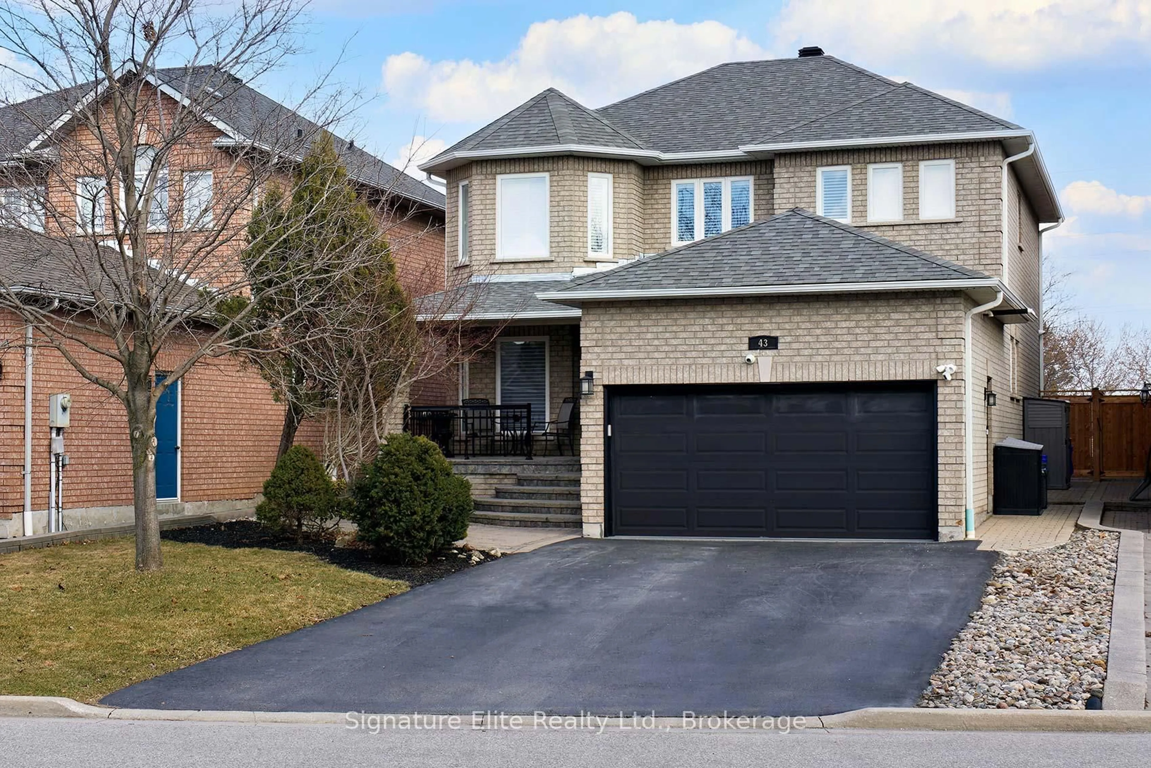 Home with brick exterior material, street for 43 Brasswinds Crt, Vaughan Ontario L4L 9C6