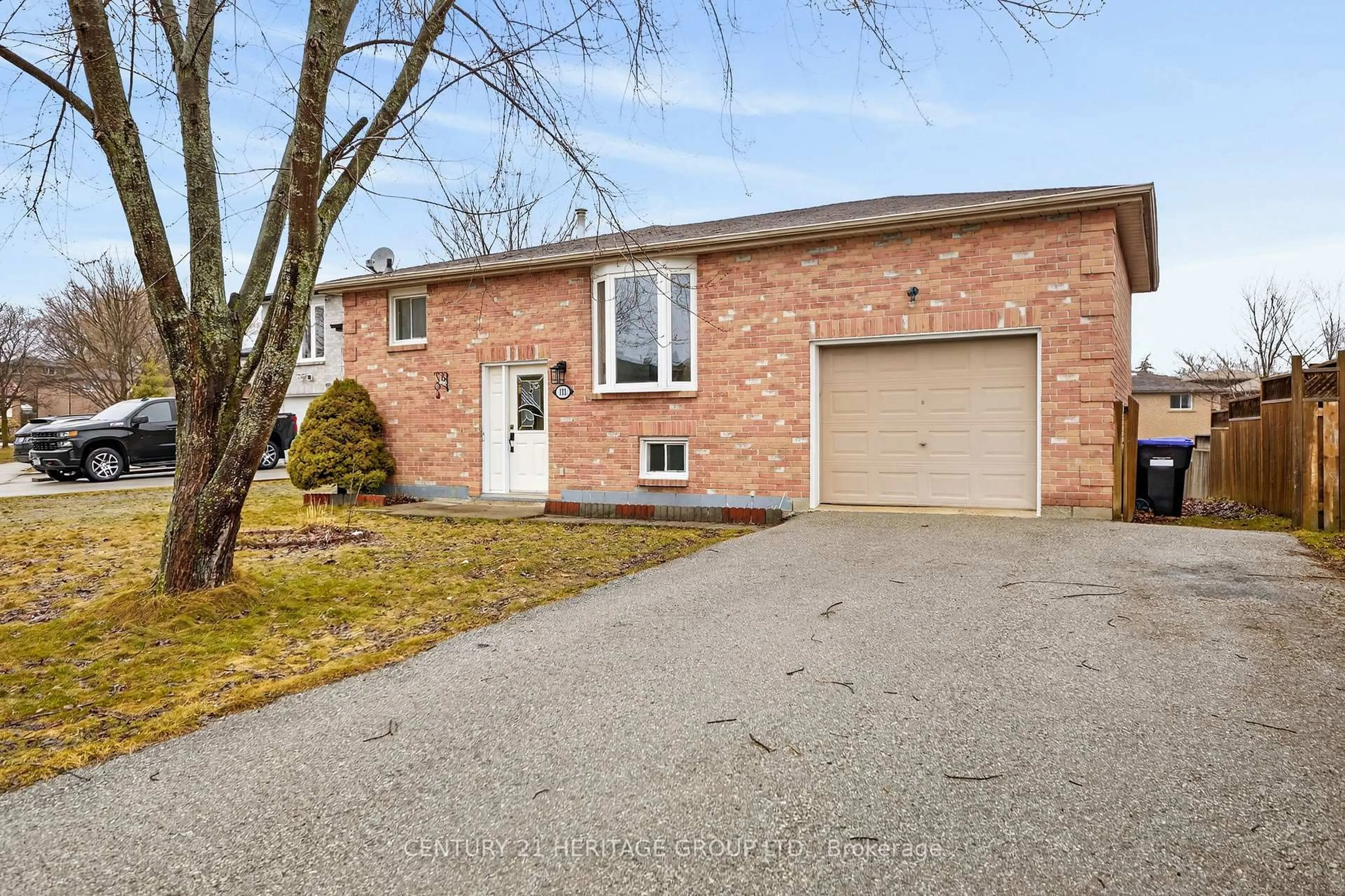 Home with brick exterior material, street for 111 Ondrey St, Bradford West Gwillimbury Ontario L3Z 2X1