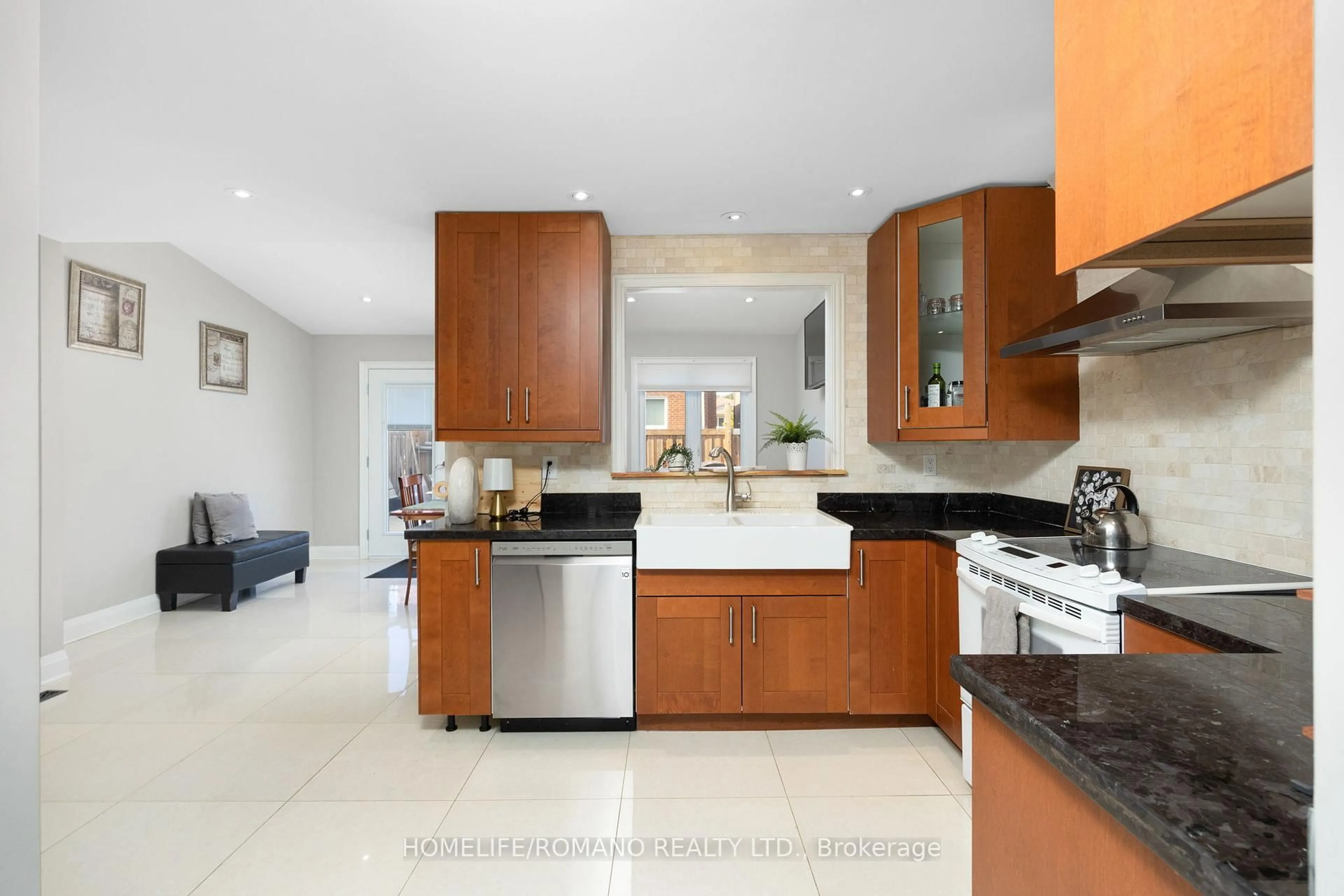 Contemporary kitchen, ceramic/tile floor for 36 Brougham Dr, Vaughan Ontario L4L 3E1