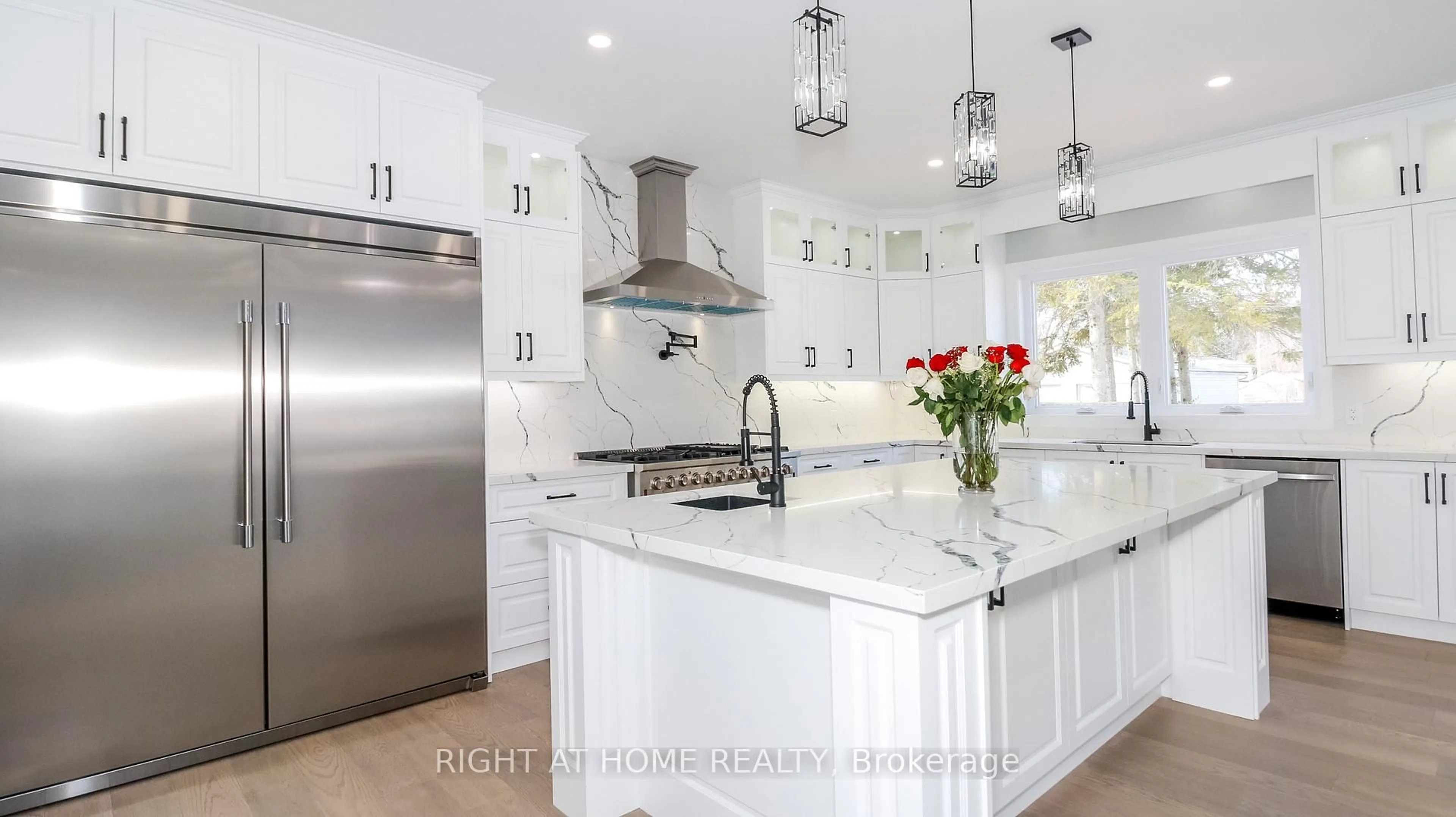 Contemporary kitchen, ceramic/tile floor for 1012 Ferrier Ave, Innisfil Ontario L0L 1C0