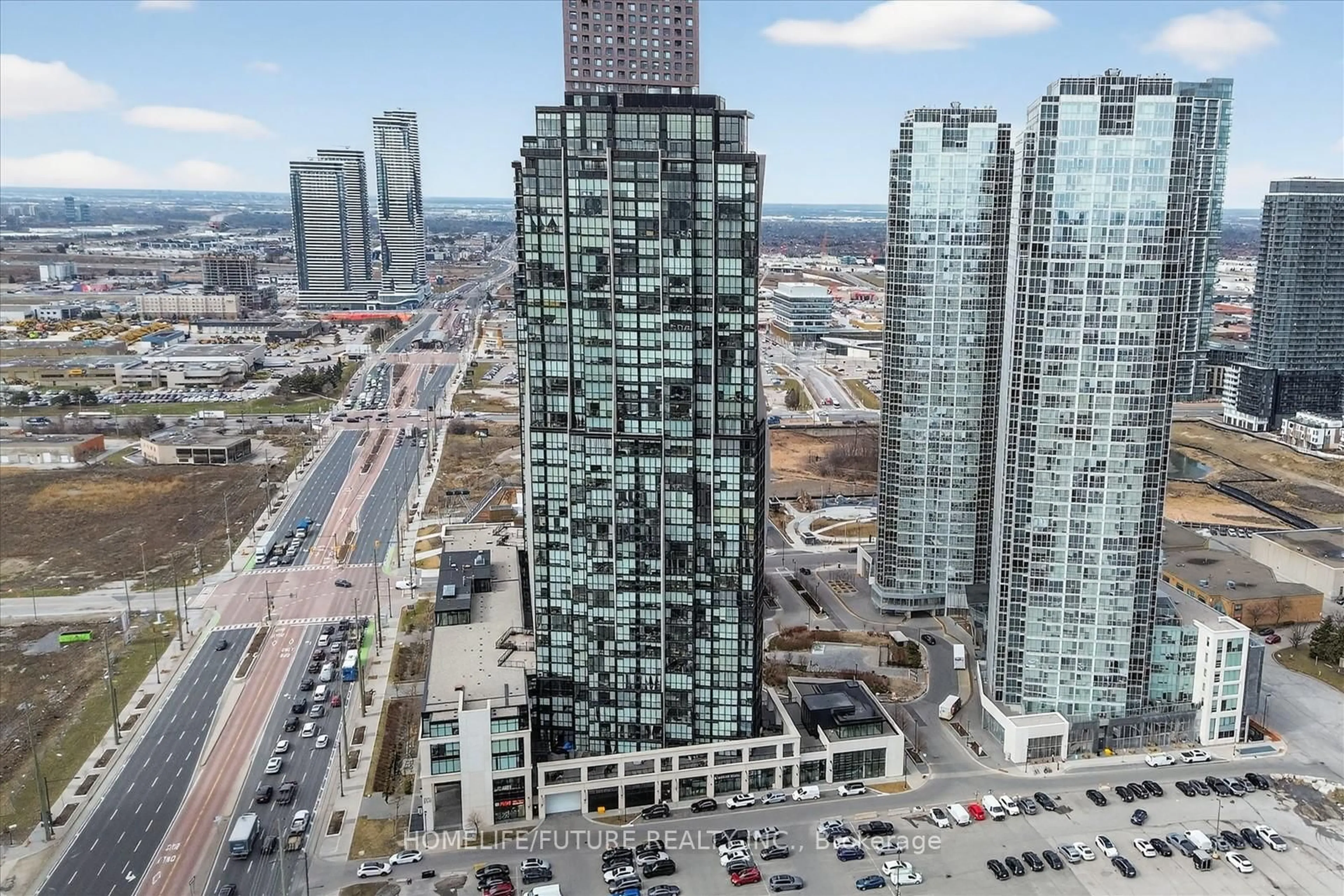 A pic from outside/outdoor area/front of a property/back of a property/a pic from drone, city buildings view from balcony for 2900 Highway 7 #1505, Vaughan Ontario L4K 0G3