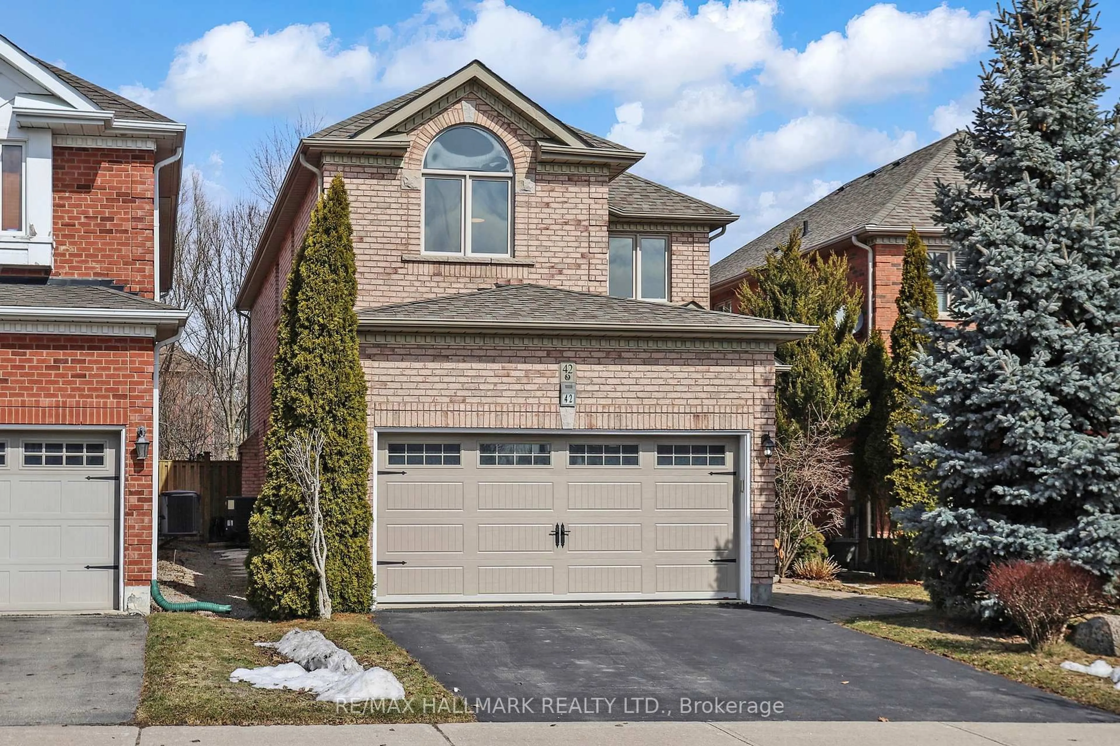 Home with brick exterior material, street for 42 Mayan Ave, Richmond Hill Ontario L4S 2W9