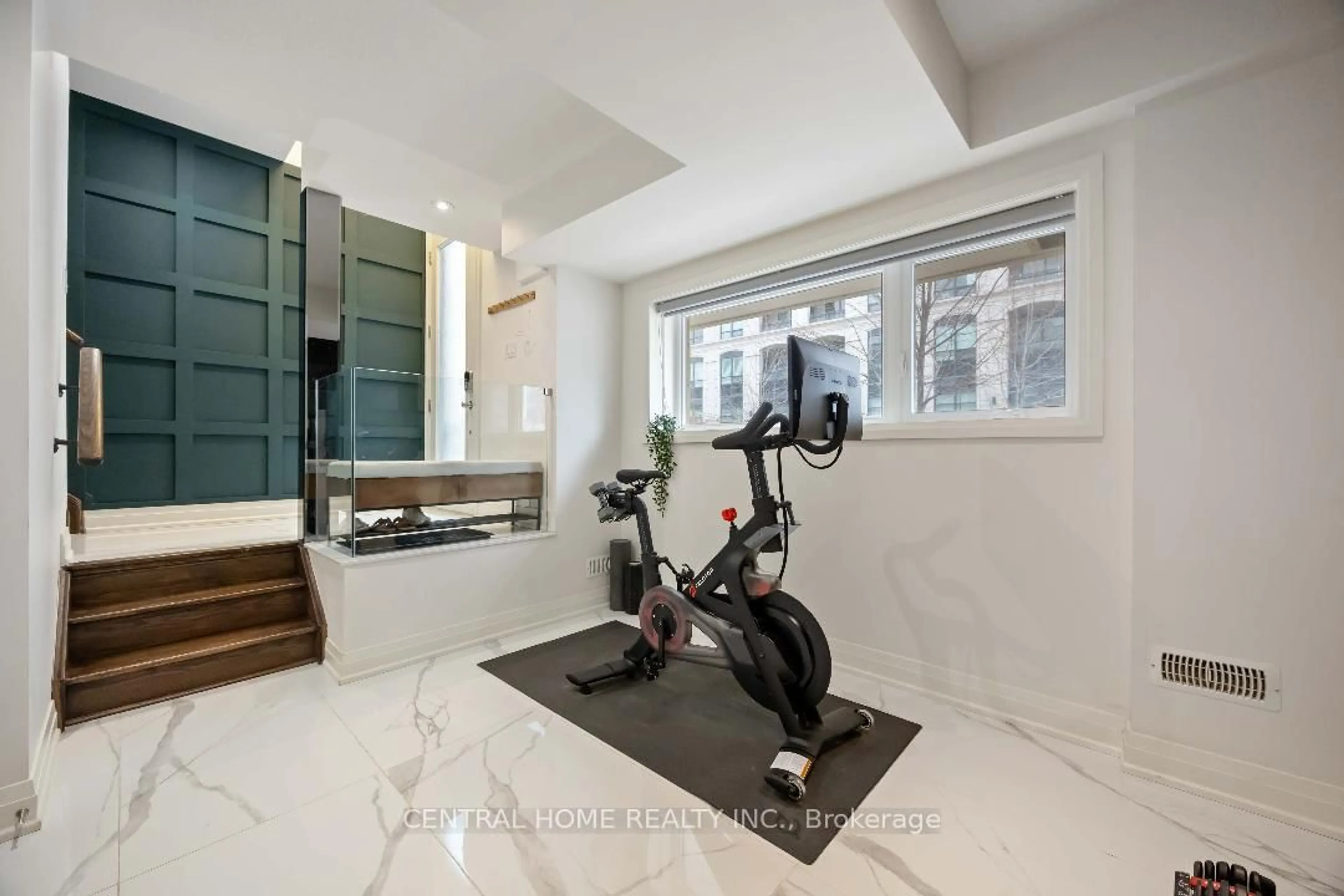 Unknown for 20 William Saville St, Markham Ontario L3R 9S3