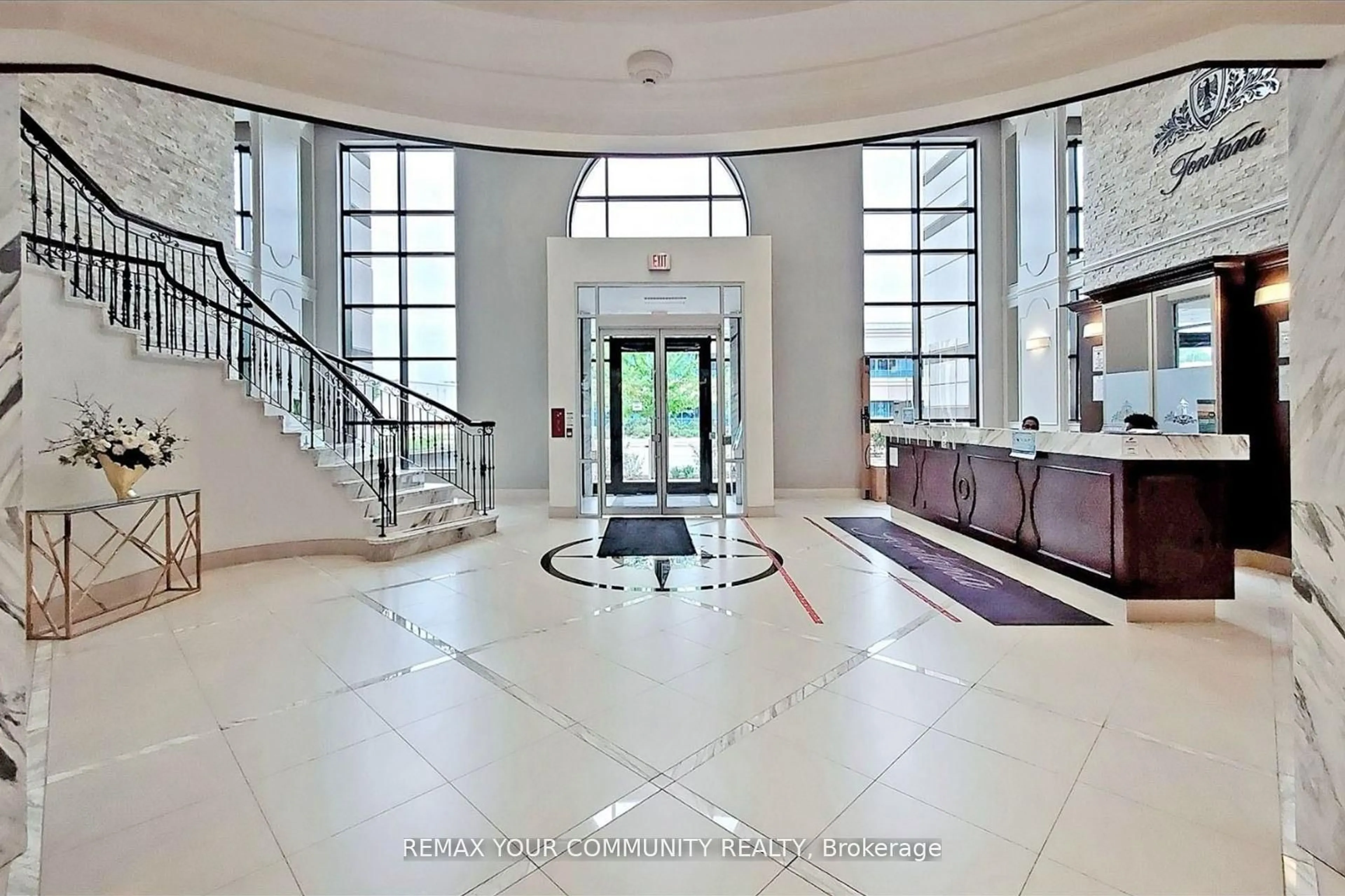 Indoor foyer for 99 South Town Centre Blvd #519, Markham Ontario L6G 0E9