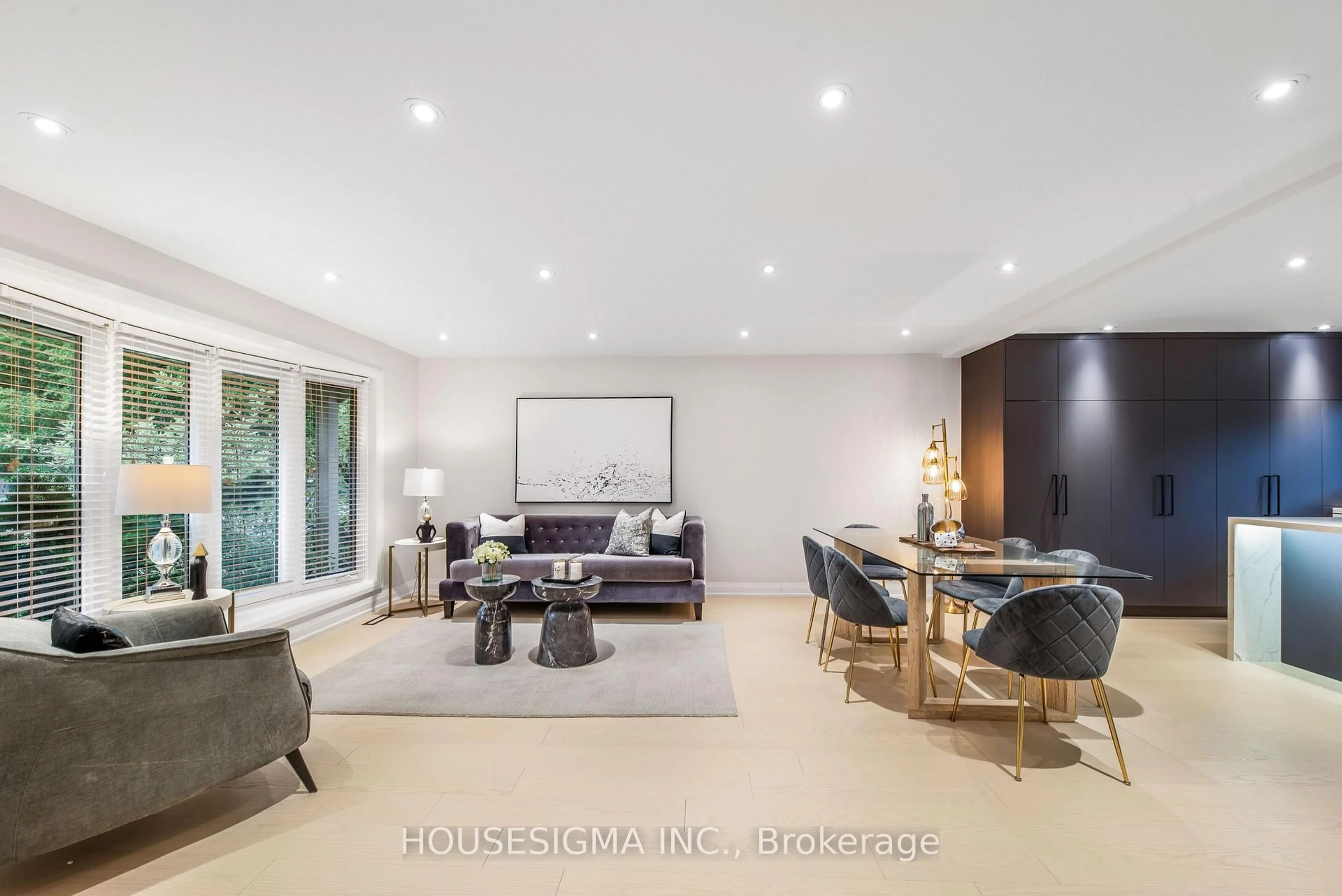 Living room with furniture, unknown for 50 Royal Orchard Blvd, Markham Ontario L3T 3C5