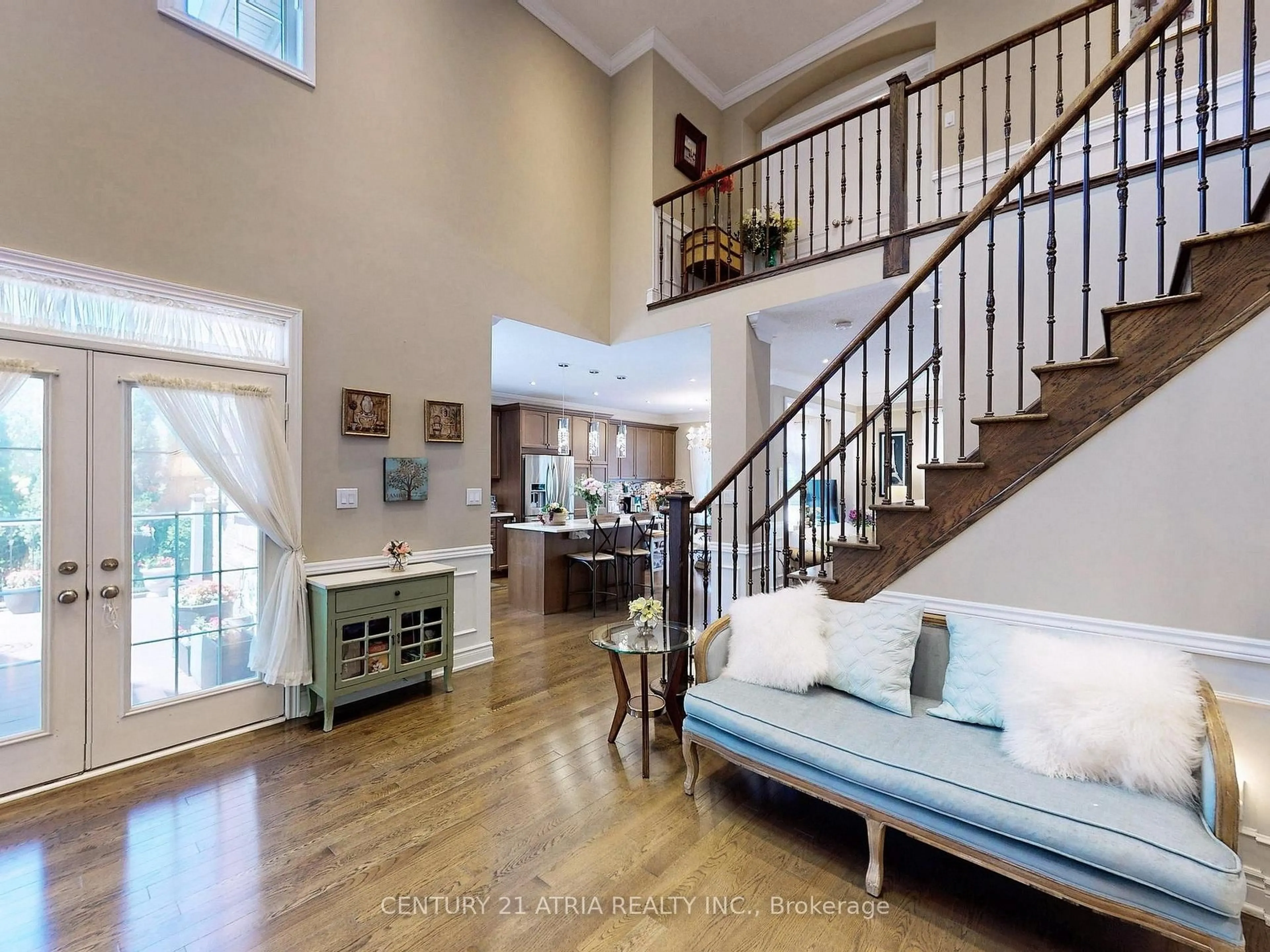 Indoor entryway for 2 Colonel George Mclaren Dr, Markham Ontario L6C 0L3