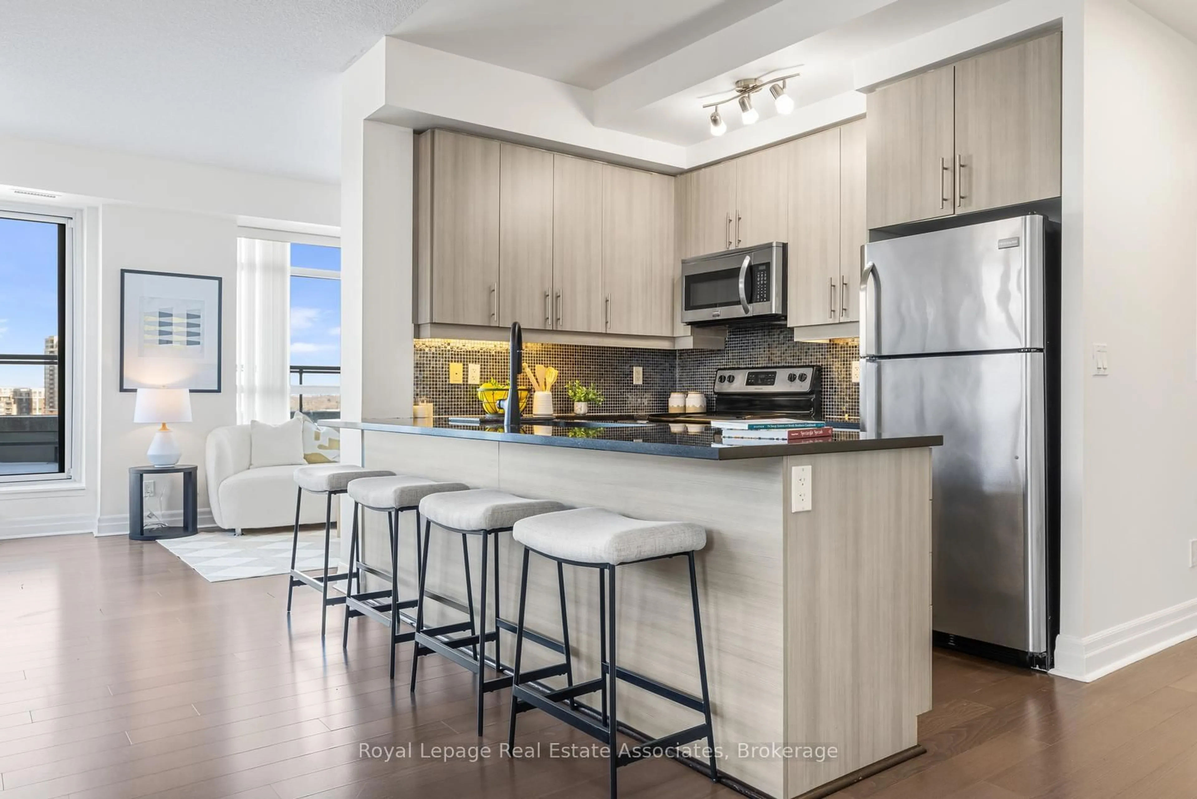 Open concept kitchen, unknown for 8130 Birchmount Rd #701, Markham Ontario L6G 0E4