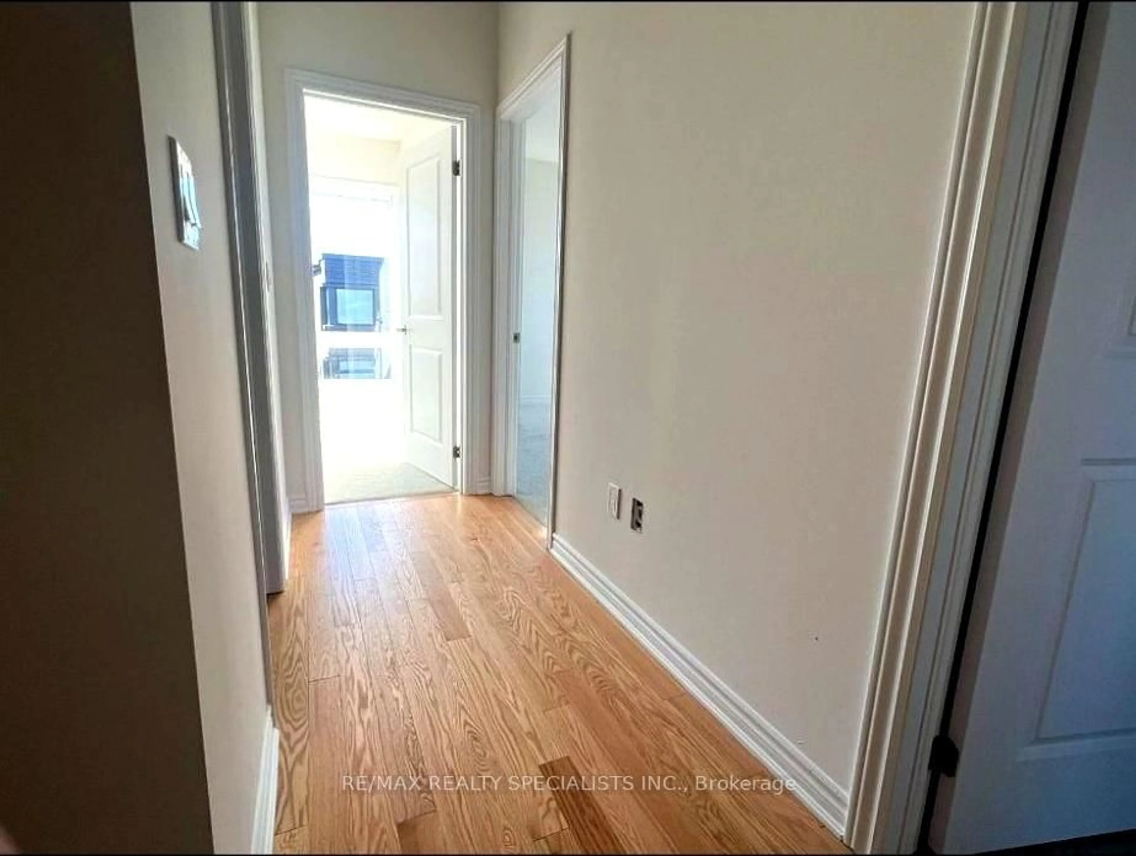 Unknown for 60 Inverary Cres, Vaughan Ontario L4H 5G8