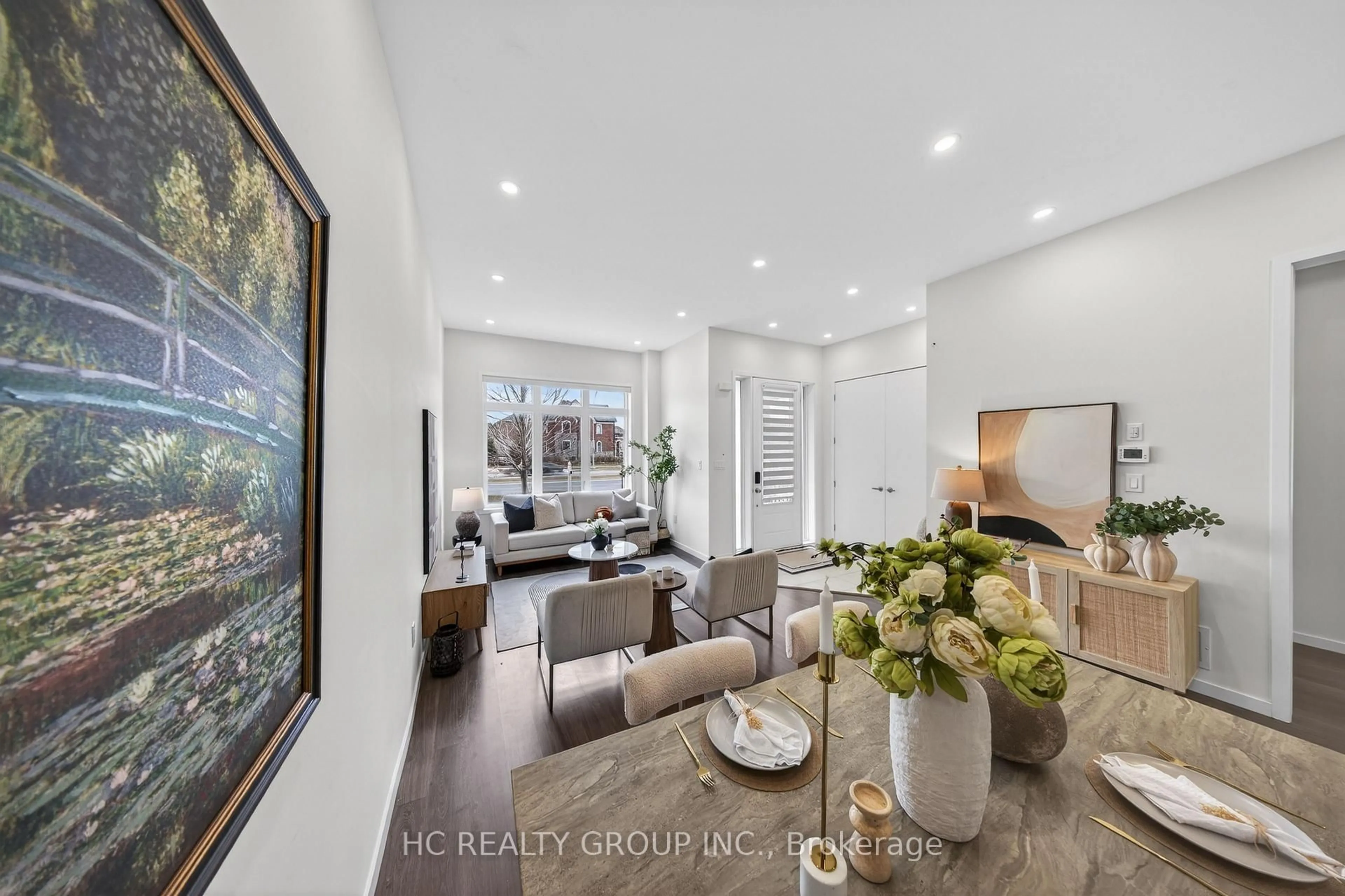 Unknown for 1240 Wellington St, Aurora Ontario L4G 2C9