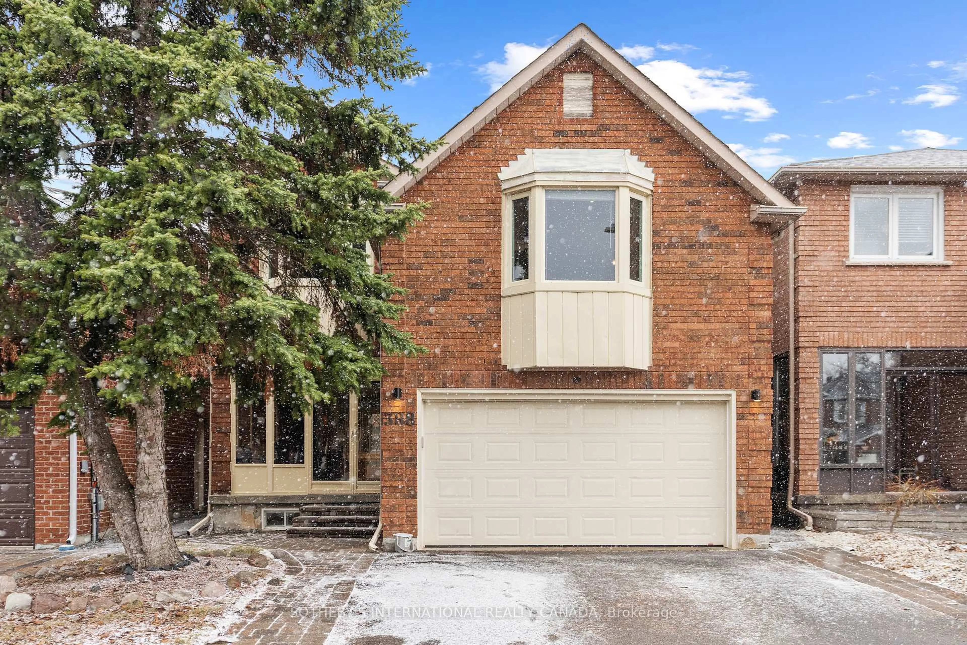 Home with brick exterior material, street for 388 Brownridge Dr, Vaughan Ontario L4J 5Y2