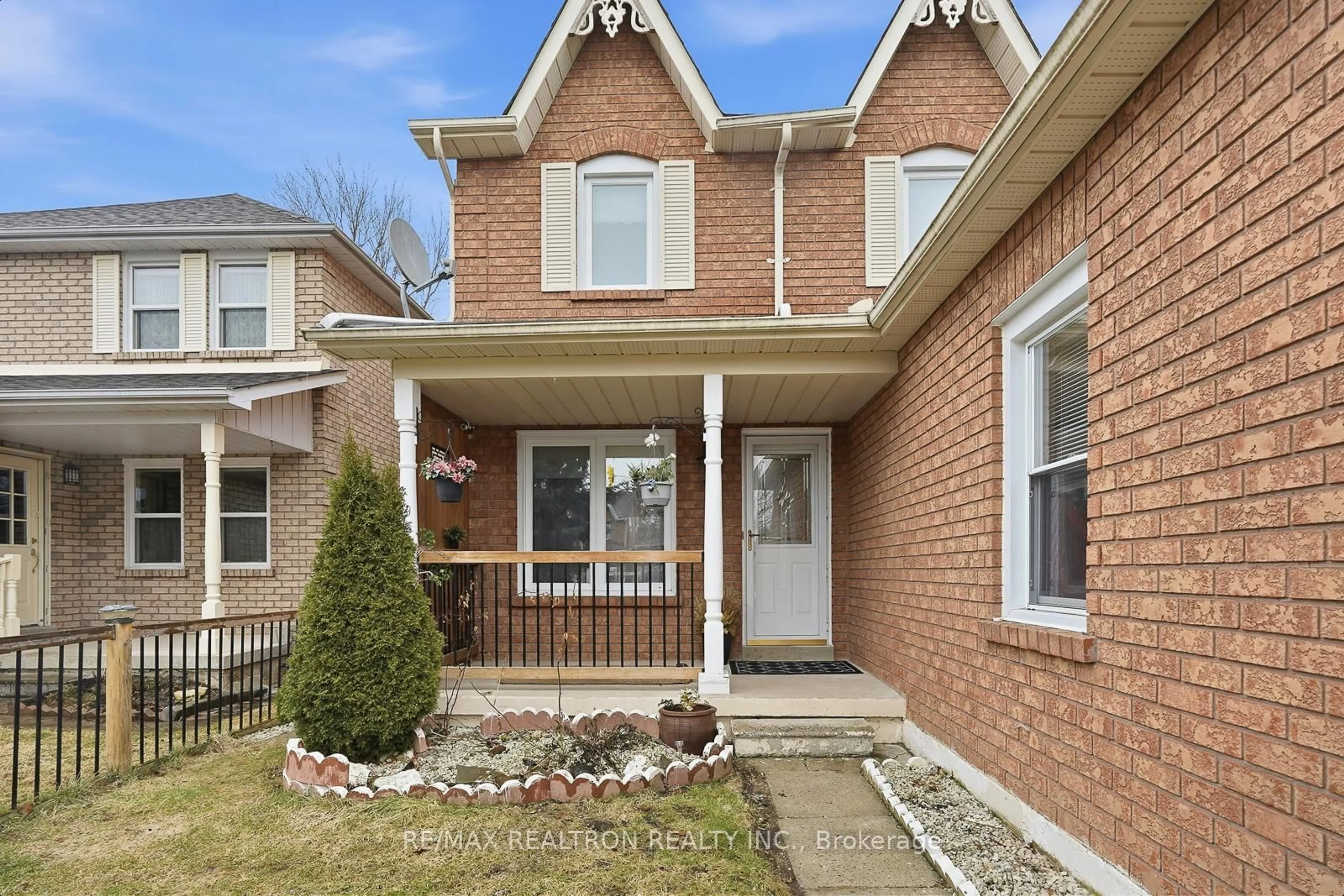 Home with brick exterior material, street for 129 Heydon Ave, New Tecumseth Ontario L9R 1N6