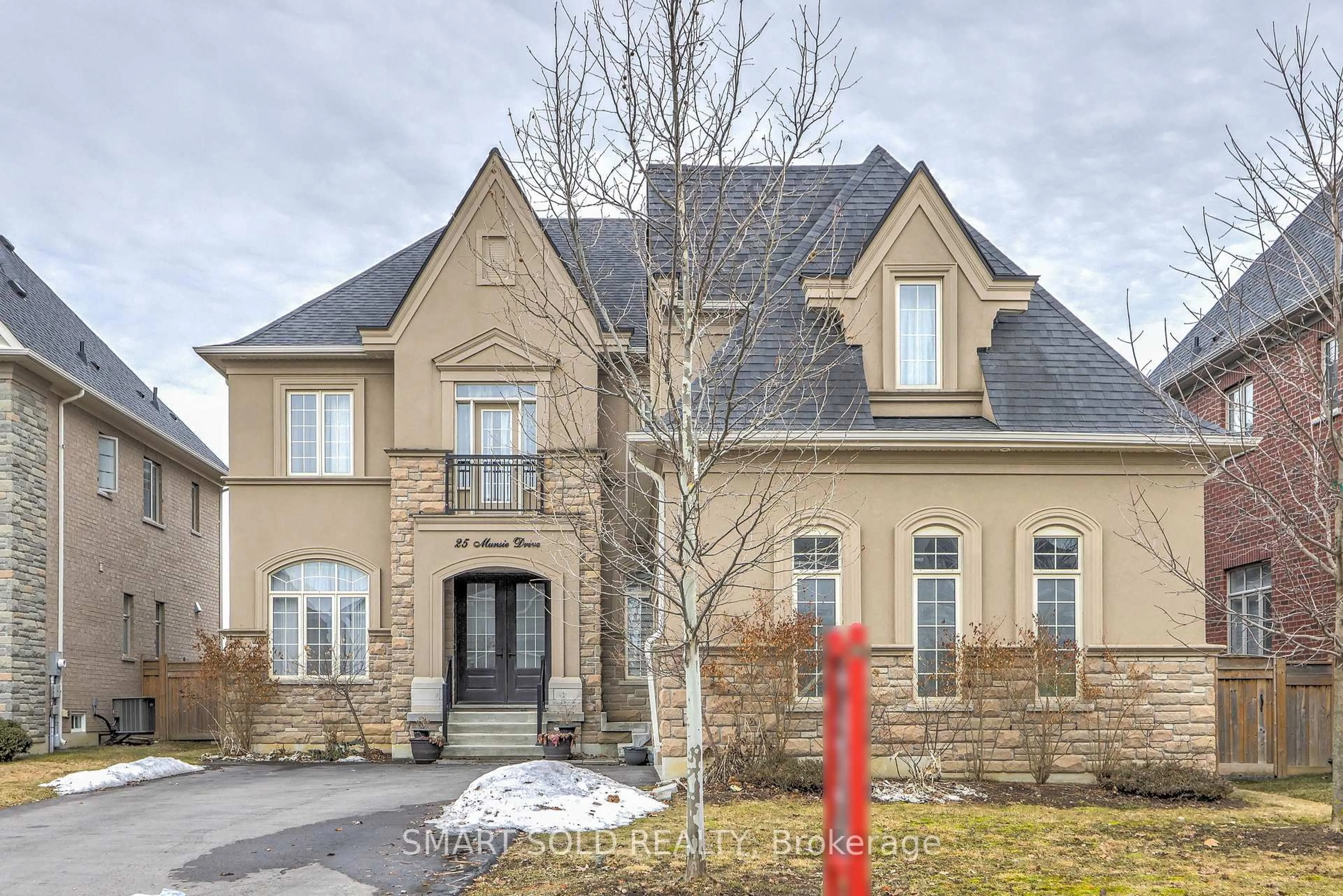 Home with brick exterior material, street for 25 Munsie Dr, King Ontario L7B 0N8