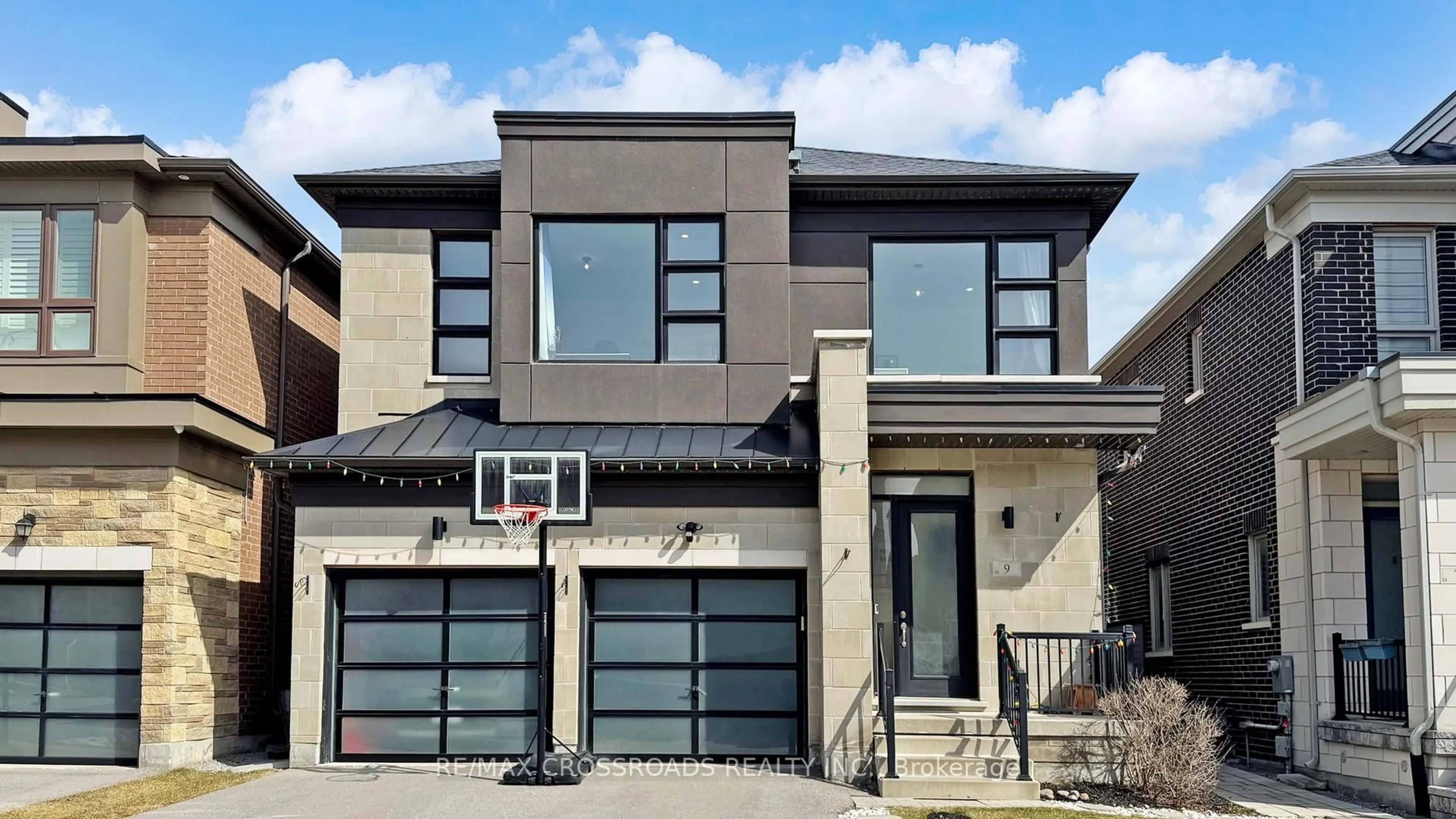 Home with brick exterior material, street for 9 Elder St, Richmond Hill Ontario L4S 0H2