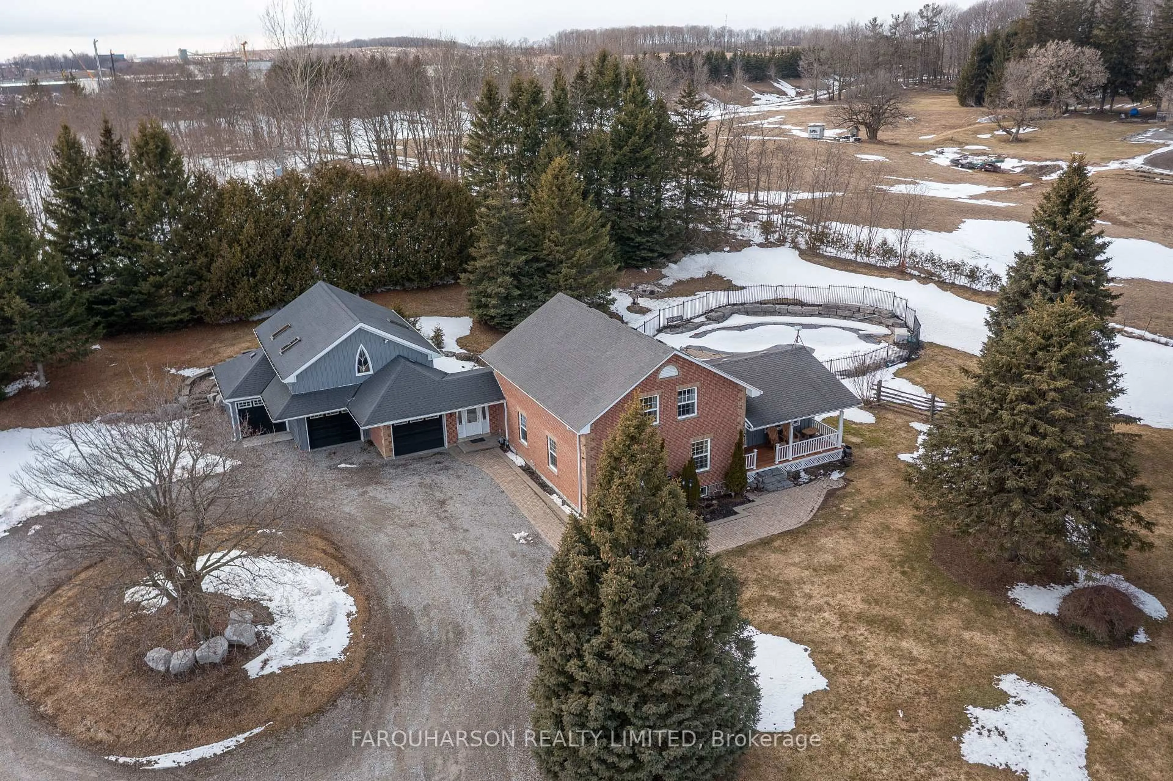 A pic from outside/outdoor area/front of a property/back of a property/a pic from drone, unknown for 3850 Concession 2 Rd, Uxbridge Ontario L9P 0G3