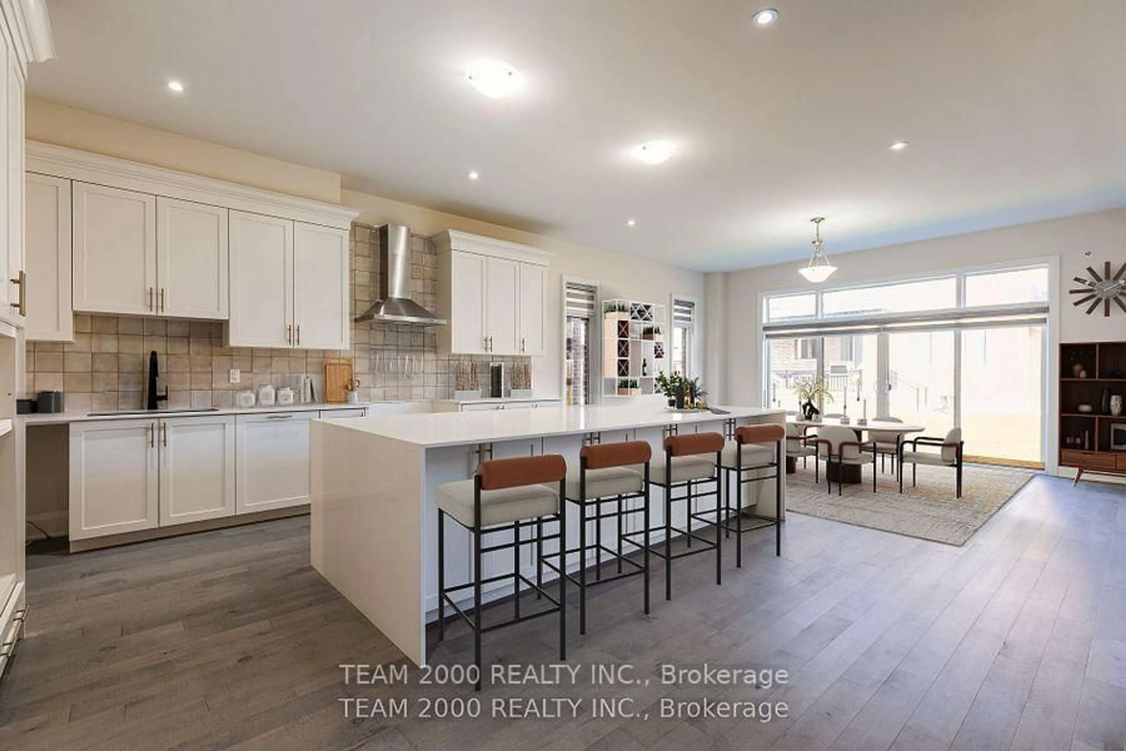 Open concept kitchen, ceramic/tile floor for 20 Terravista Cres, Vaughan Ontario L3L 0B5