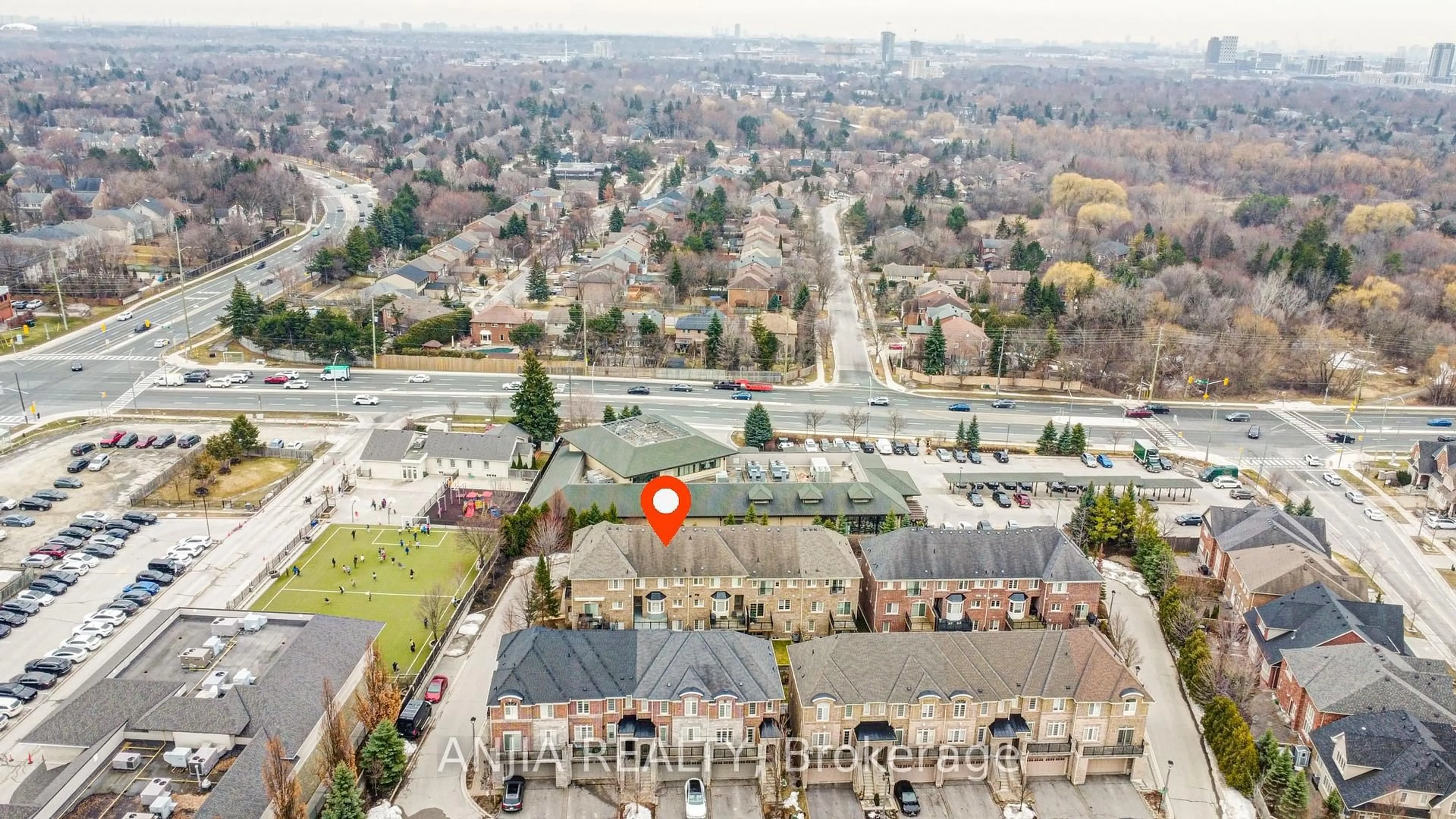 A pic from outside/outdoor area/front of a property/back of a property/a pic from drone, city buildings view from balcony for 22 Kylemore Way, Markham Ontario L6C 0J9