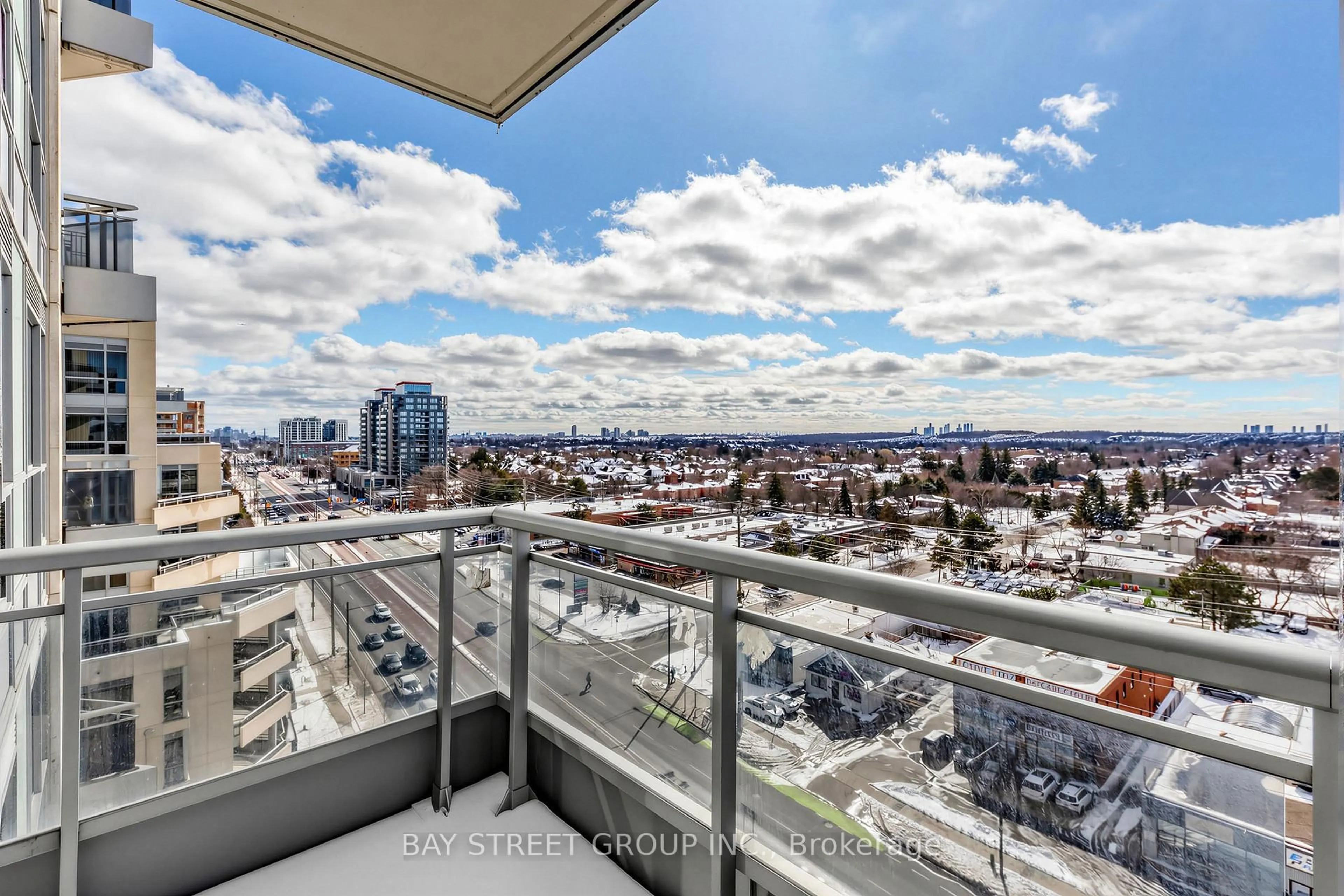 Balcony in the apartment, city buildings view from balcony for 9201 Yonge St #NW1013, Richmond Hill Ontario L4C 1H9