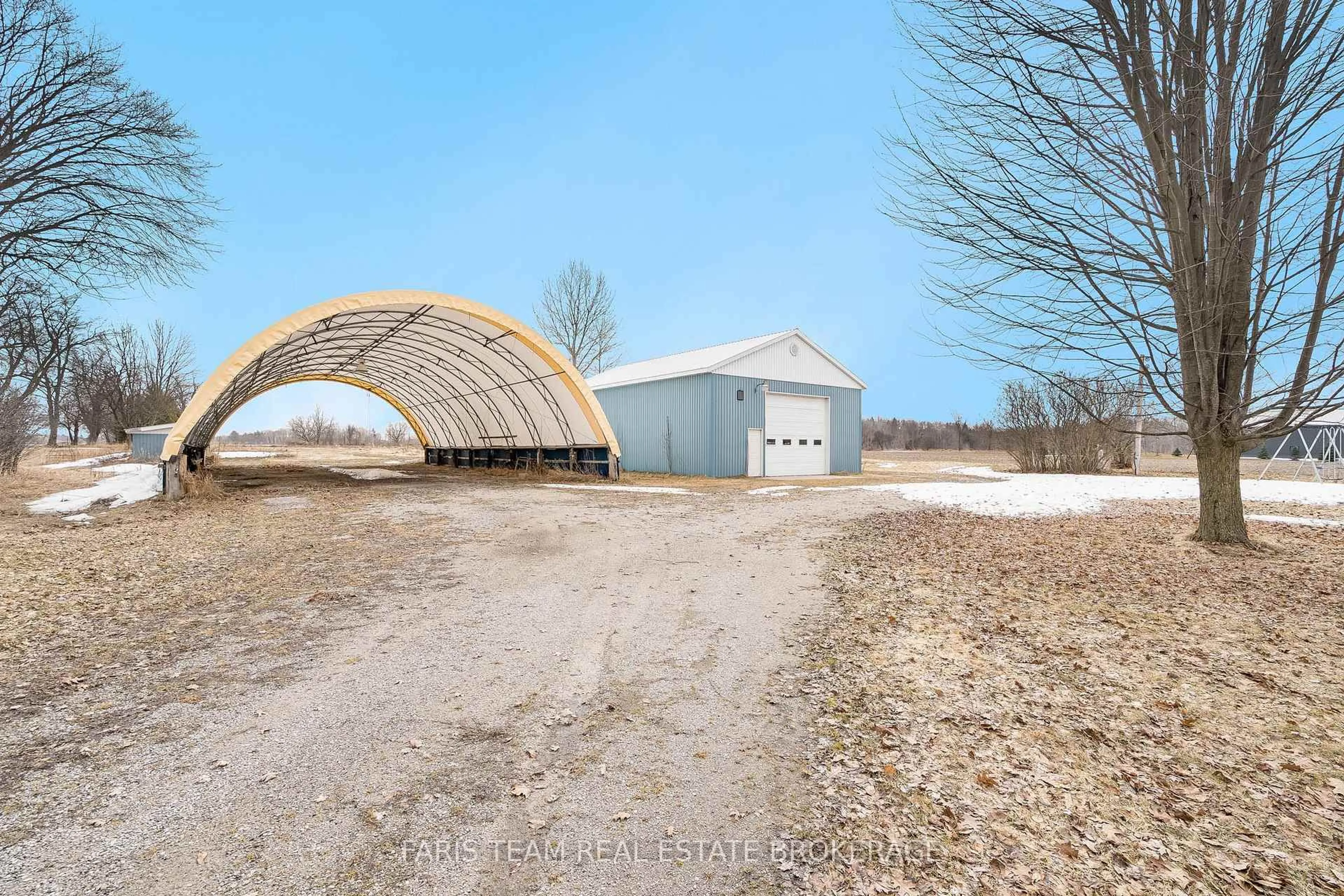 Shed for 8949 Smith Rd, Essa Ontario L0M 1T0