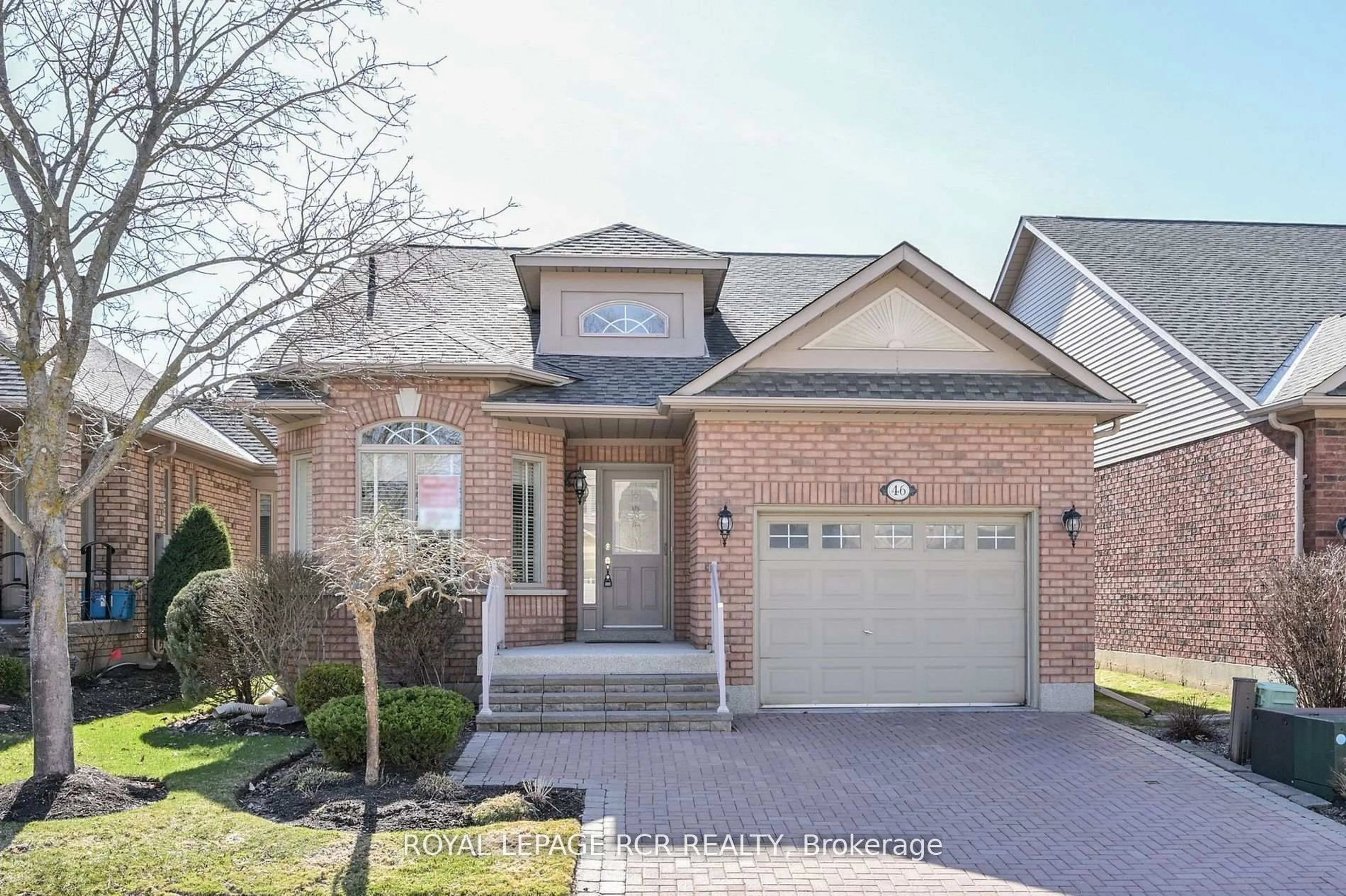 Home with brick exterior material, street for 46 Sunset Blvd, New Tecumseth Ontario L9R 1Z5