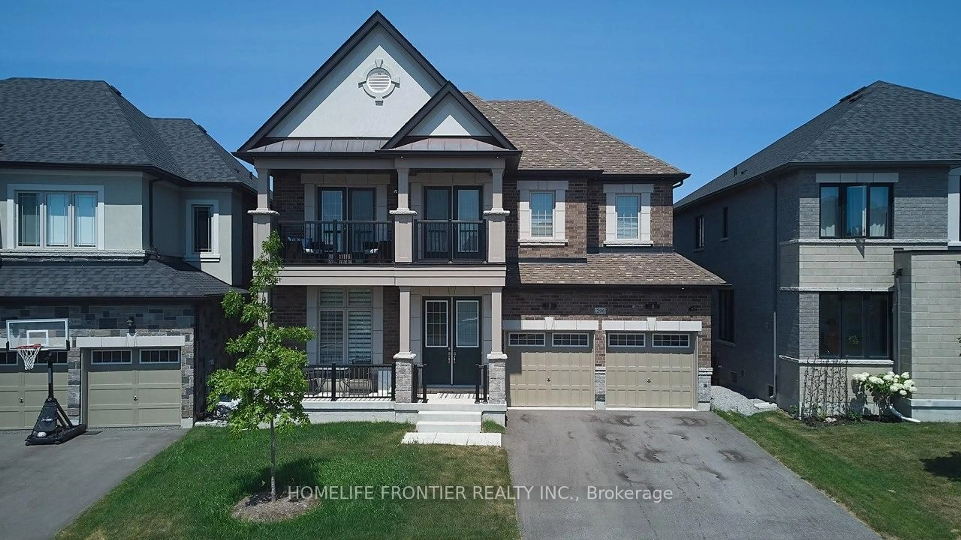 Home with brick exterior material, street for 296 Ben Sinclair Ave, East Gwillimbury Ontario L9N 0Z1