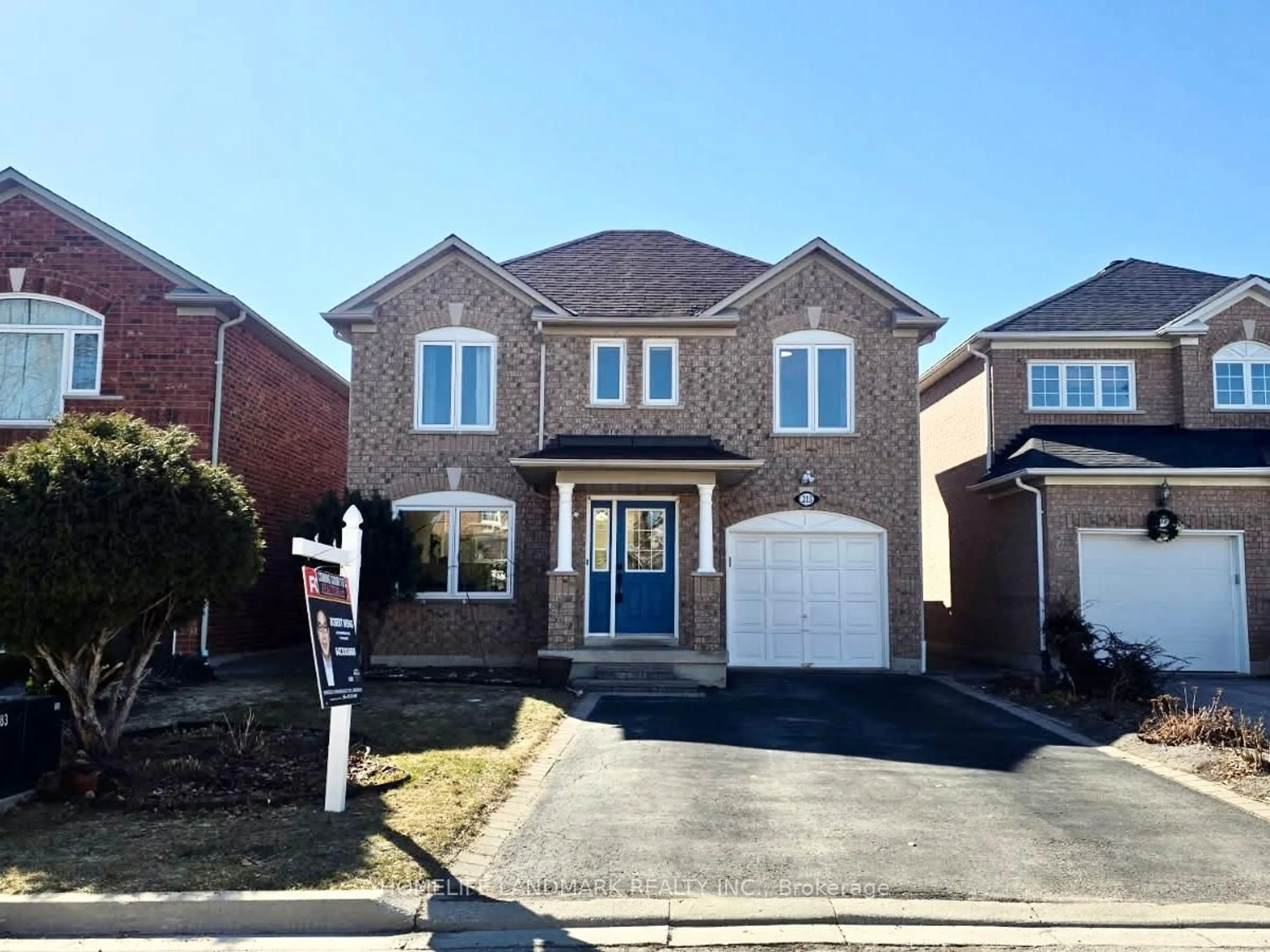 Home with brick exterior material, street for 213 Montebello Ave, Vaughan Ontario L4H 1L9