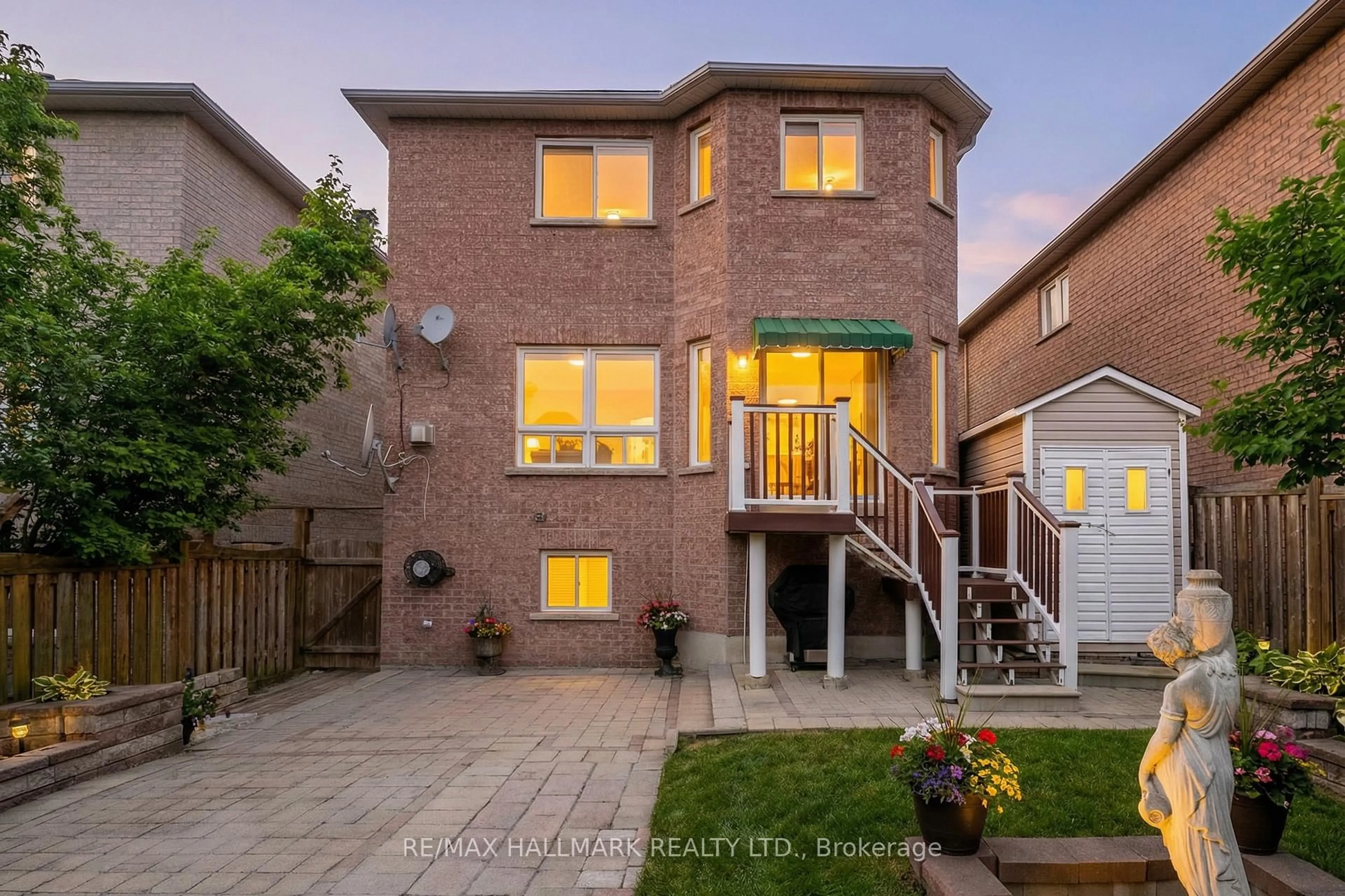 Home with brick exterior material, street for 17 Durango Dr, Richmond Hill Ontario L4S 2W5