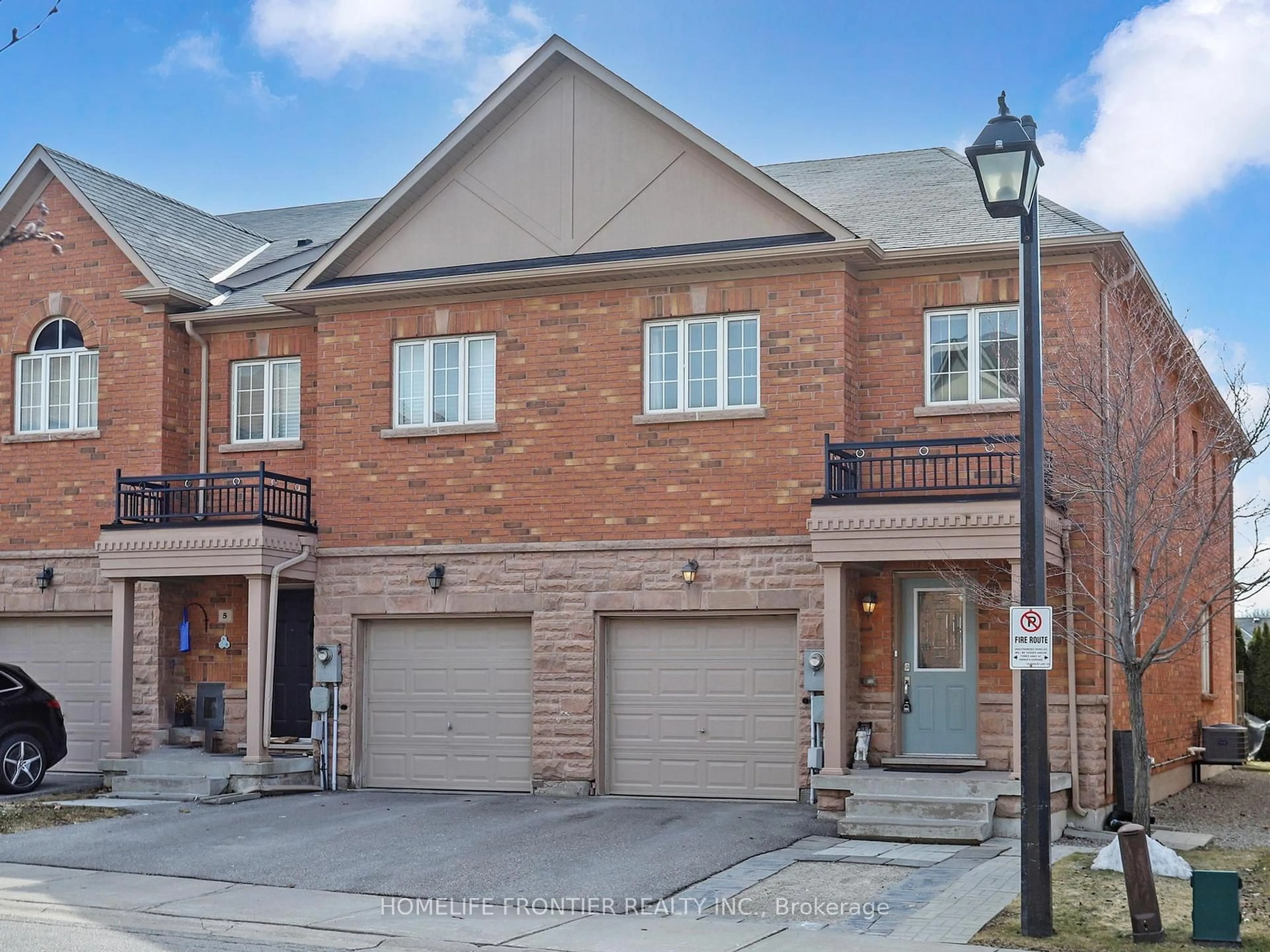 Home with brick exterior material, street for 8777 Dufferin St #6, Vaughan Ontario L4J 8W3
