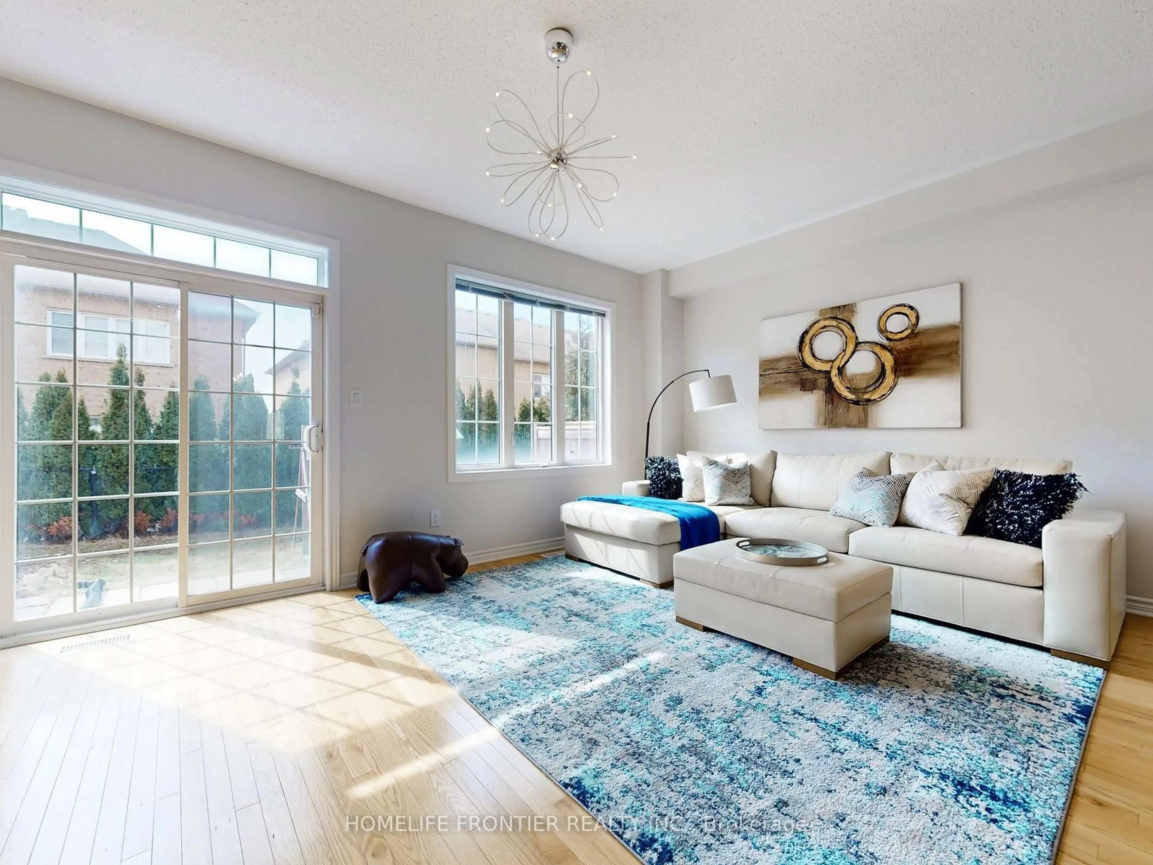 Living room with furniture, unknown for 8777 Dufferin St #6, Vaughan Ontario L4J 8W3