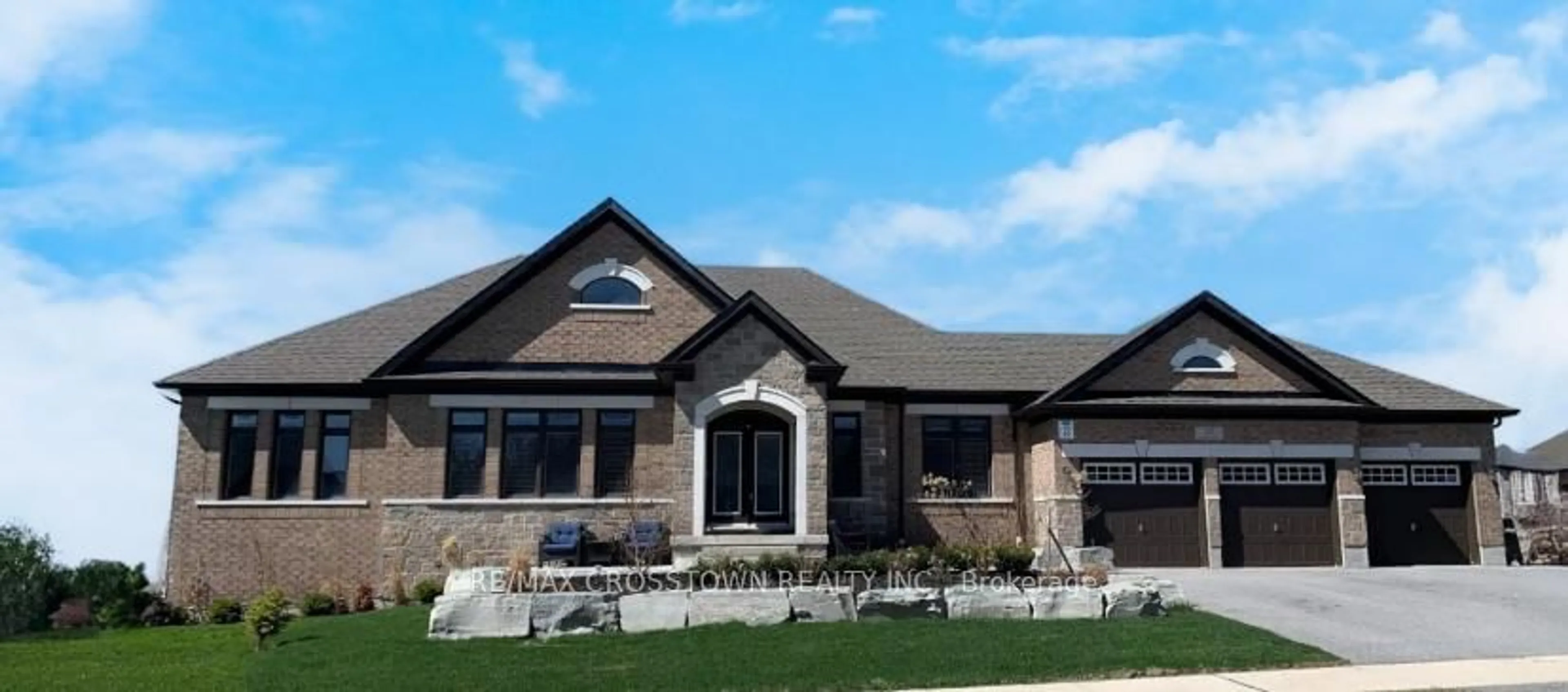 Home with brick exterior material, building for 22 Stewart Cres, Essa Ontario L0L 2N0