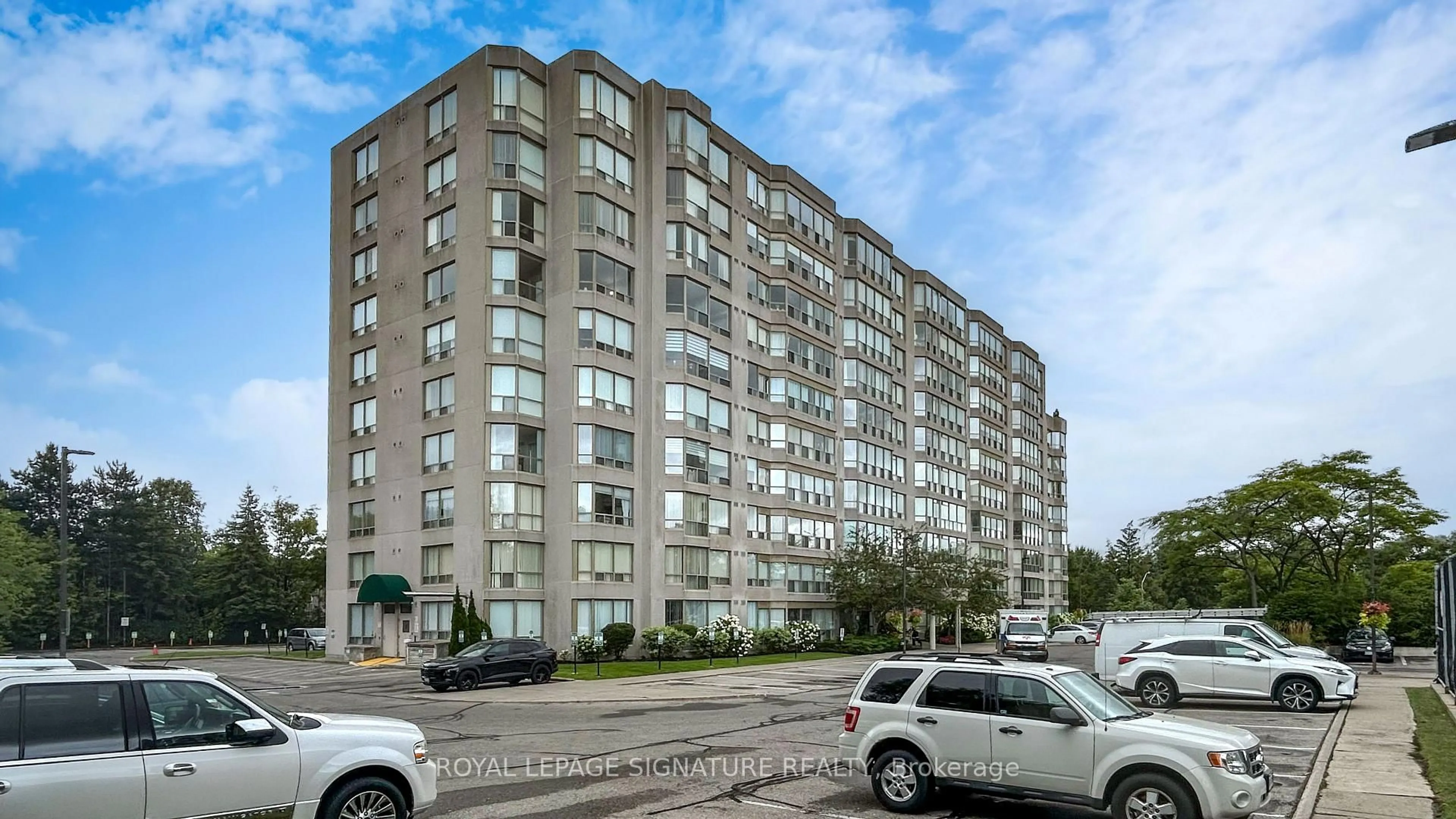 Unknown for 175 Cedar Ave #212, Richmond Hill Ontario L4C 9V3