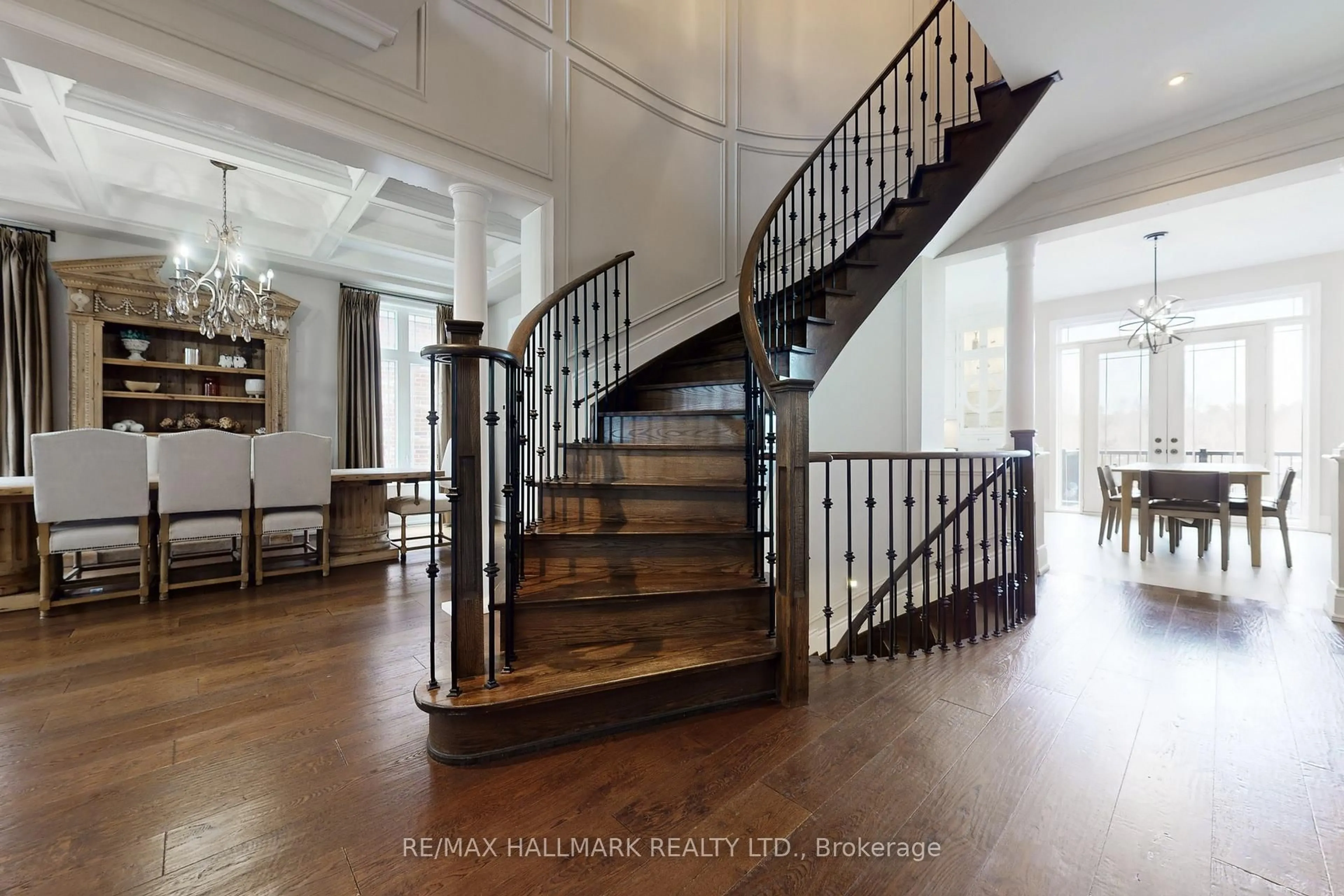 Stairs for 24 Bluff Tr, King Ontario L7B 0A1