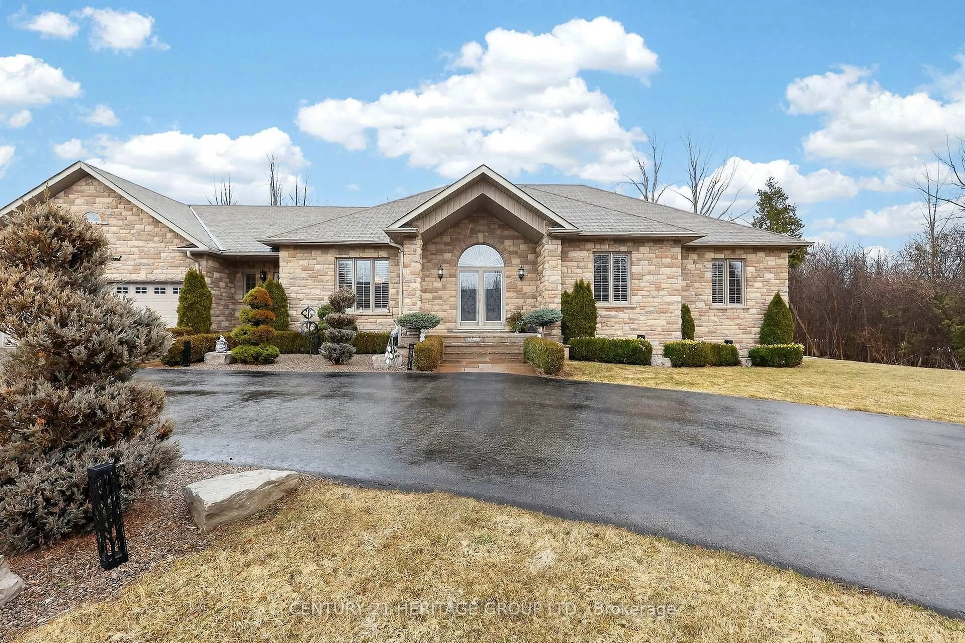 Home with brick exterior material, street for 19 Shore Cres, Georgina Ontario L0E 1S0