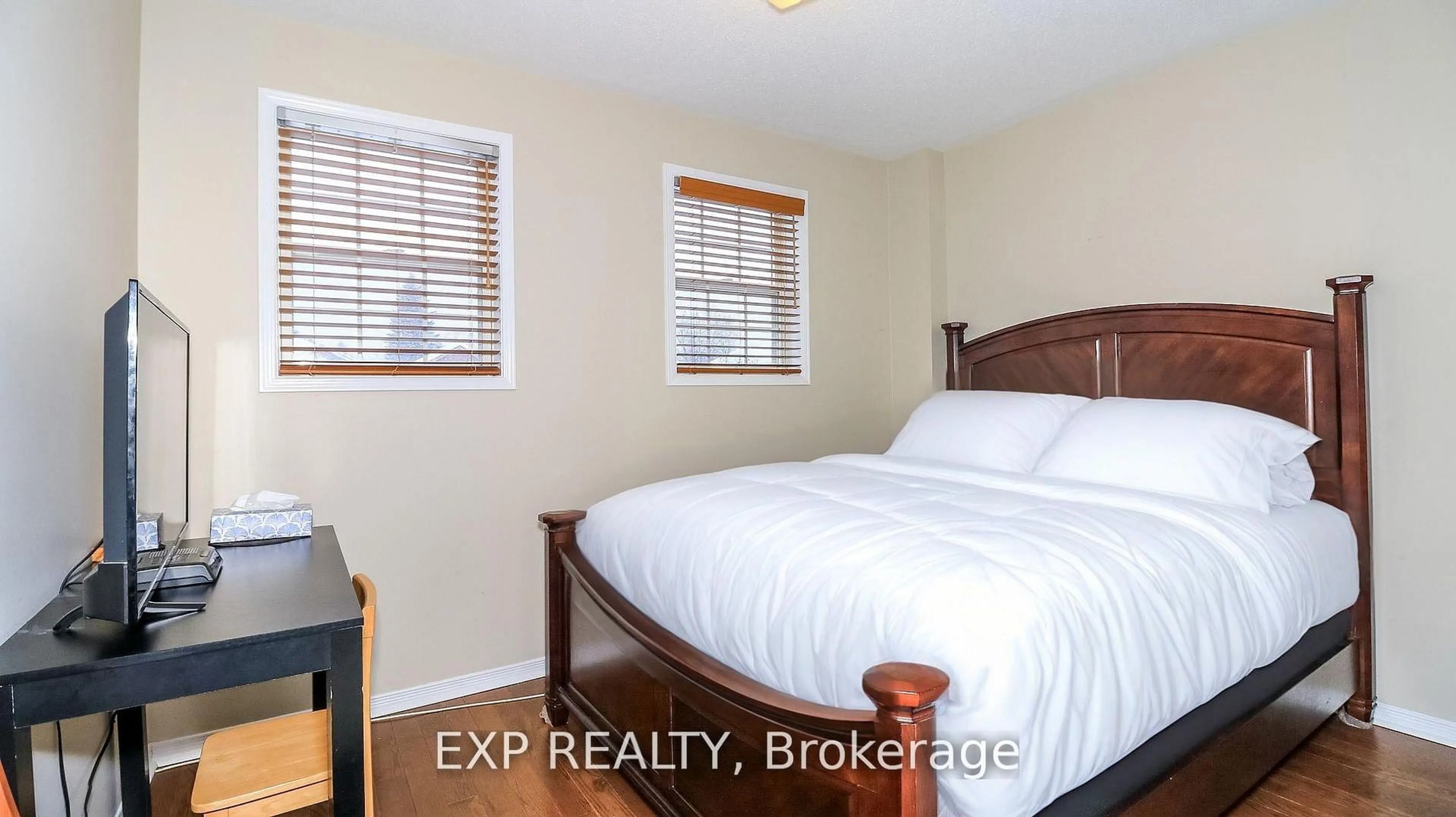 A pic of a room for 1202 Andrade Lane, Innisfil Ontario L9S 4X6