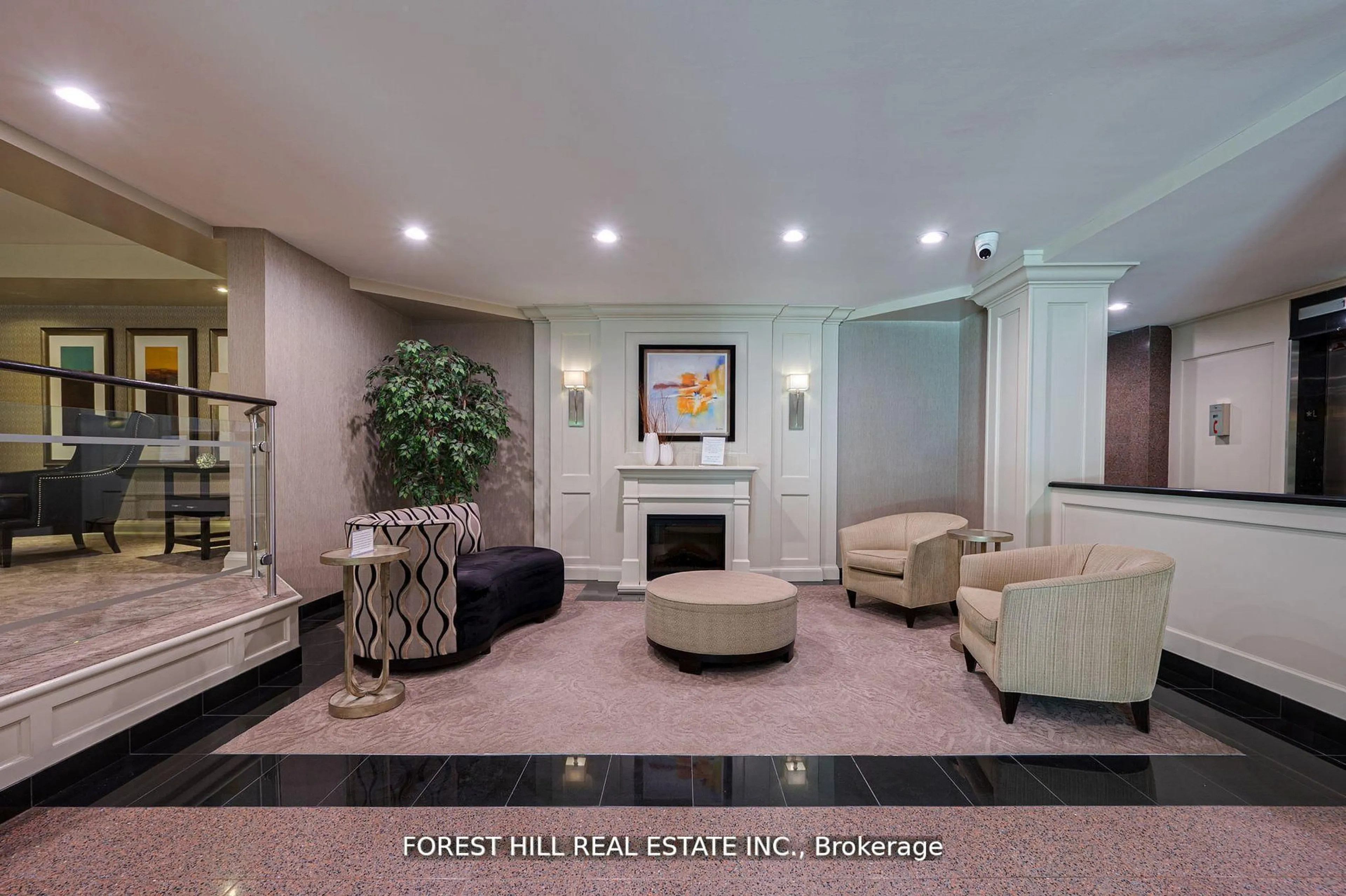 Lobby for 7440 Bathurst St #308, Vaughan Ontario L4J 7K8